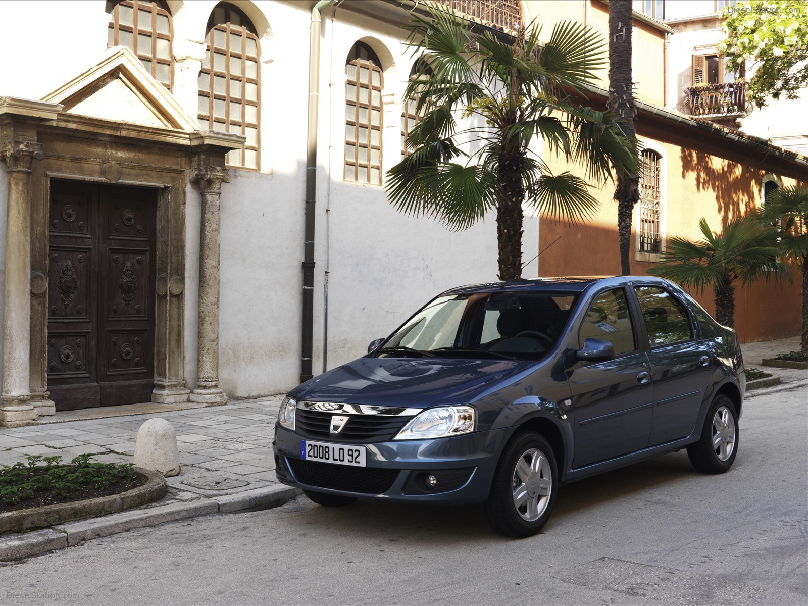 2009 New Dacia Logan