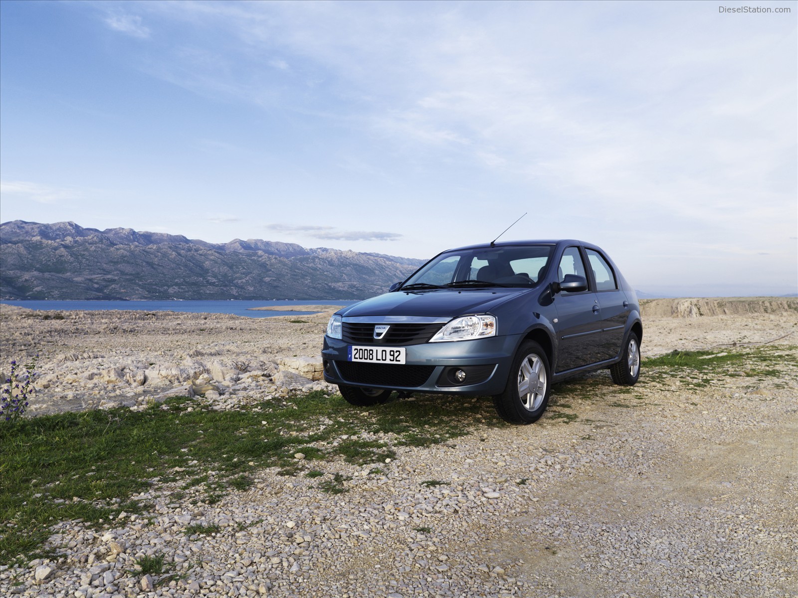 2009 New Dacia Logan