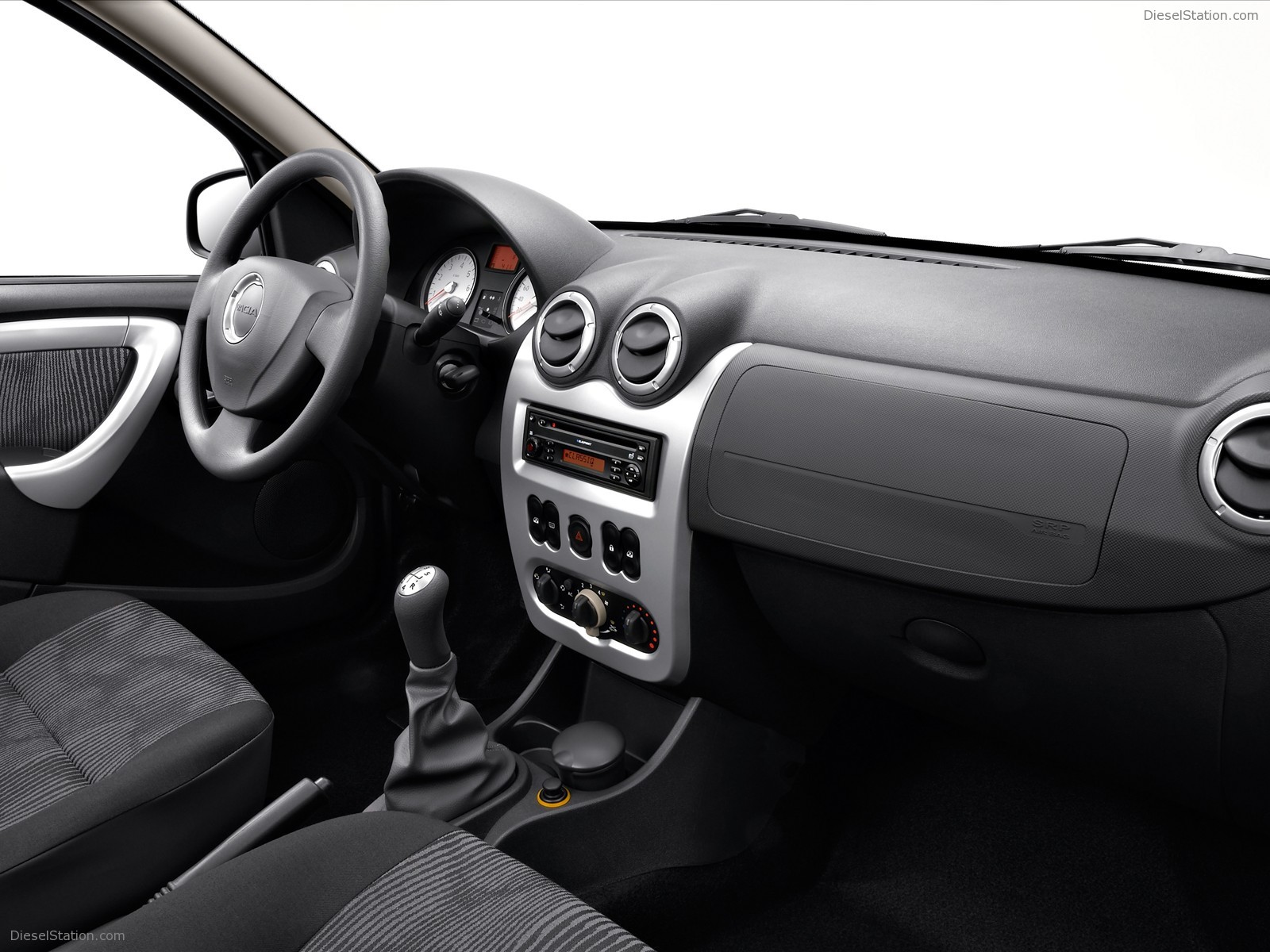 2009 New Dacia Logan