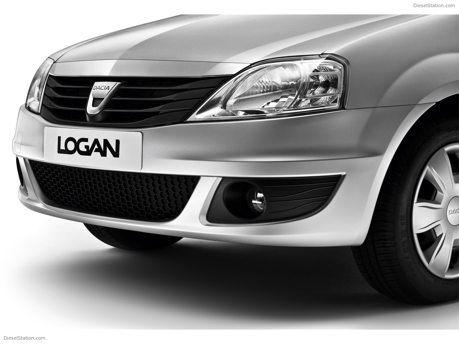 2009 New Dacia Logan