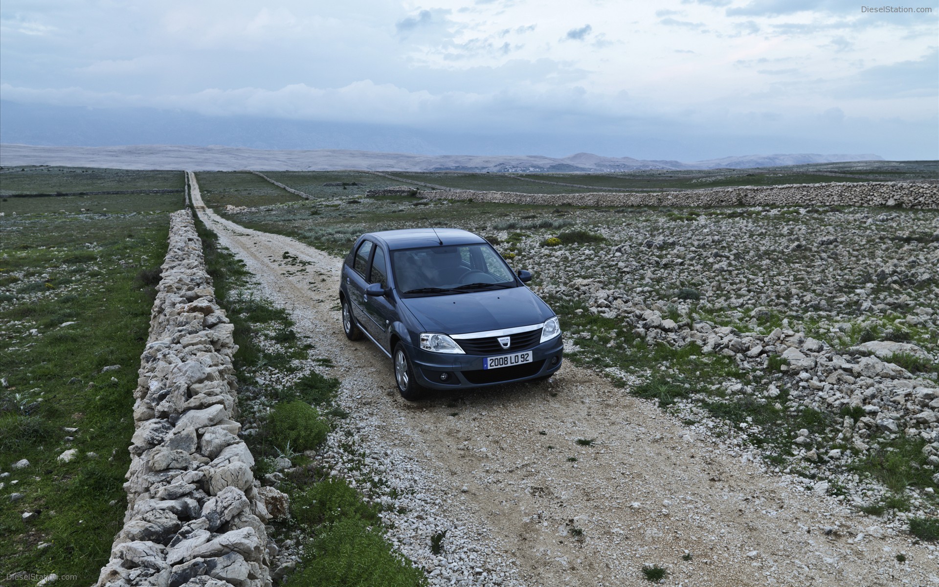 2009 New Dacia Logan