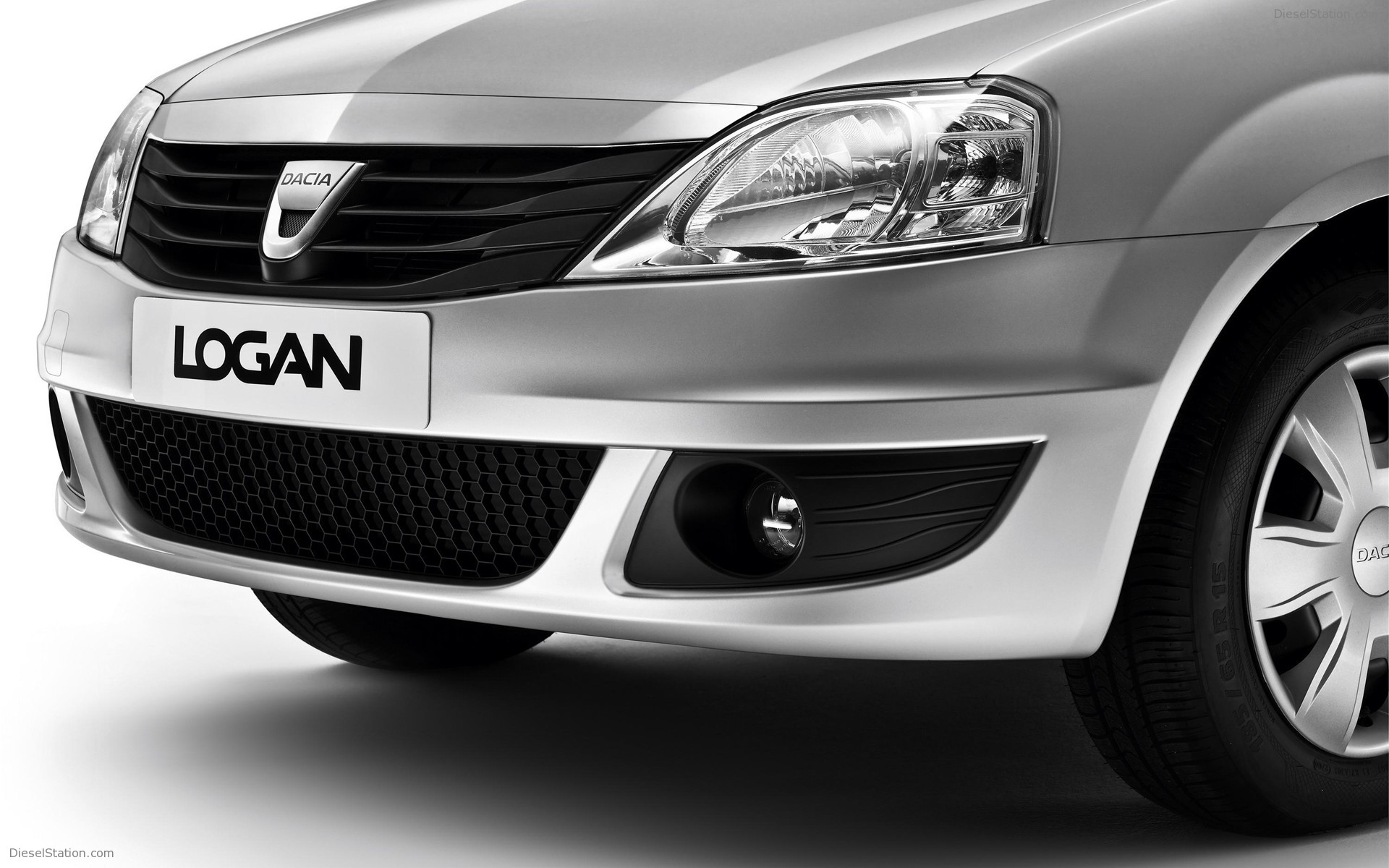 2009 New Dacia Logan