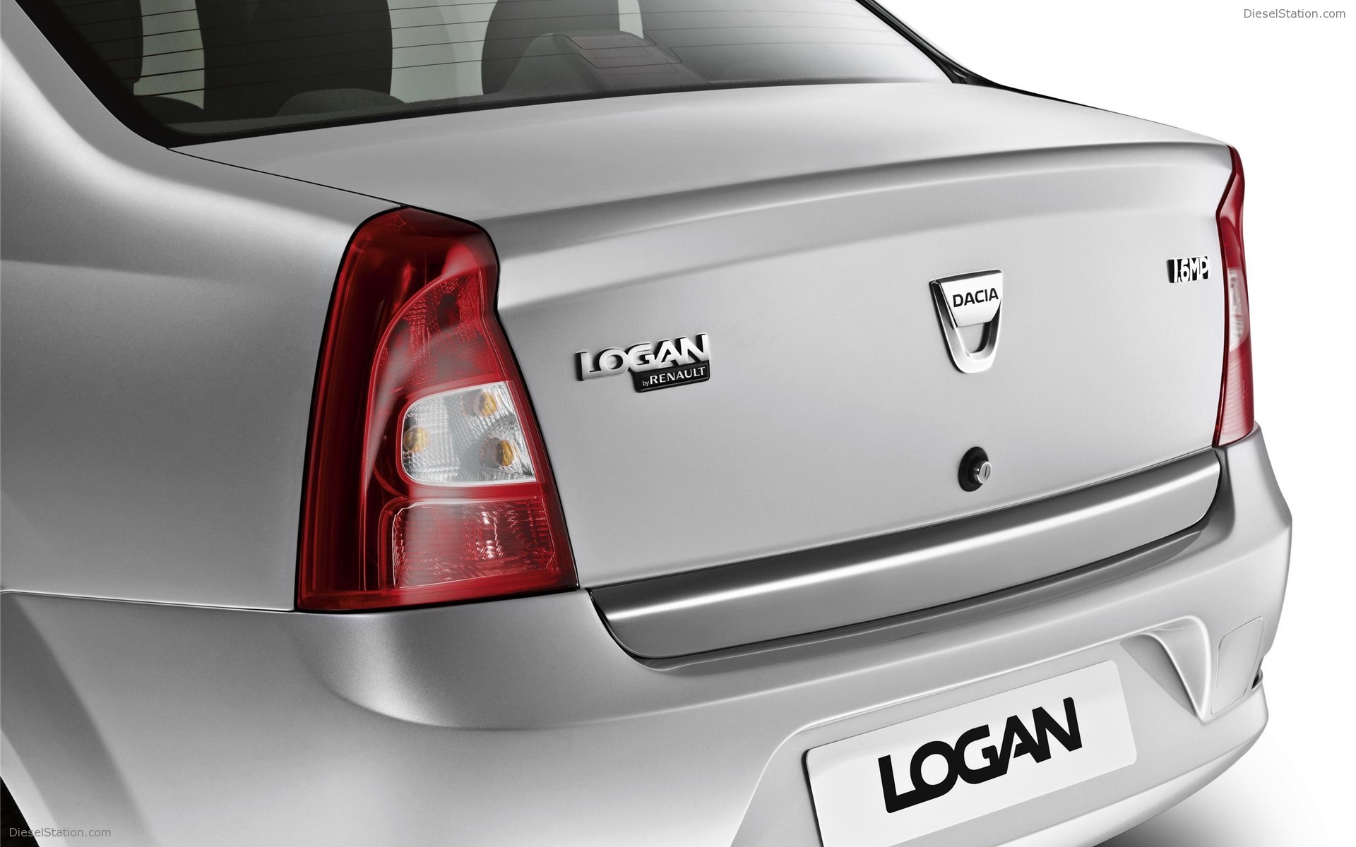 2009 New Dacia Logan