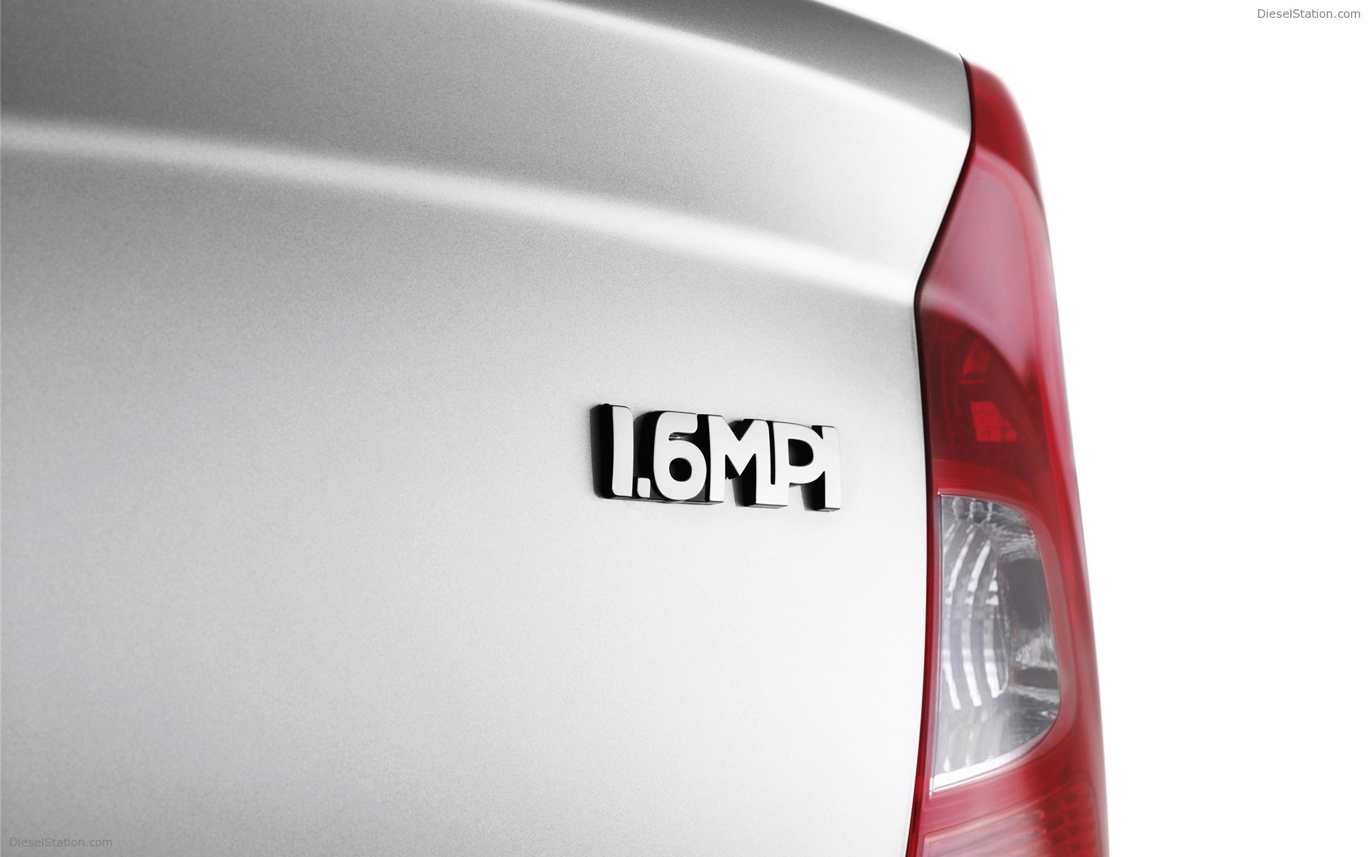 2009 New Dacia Logan