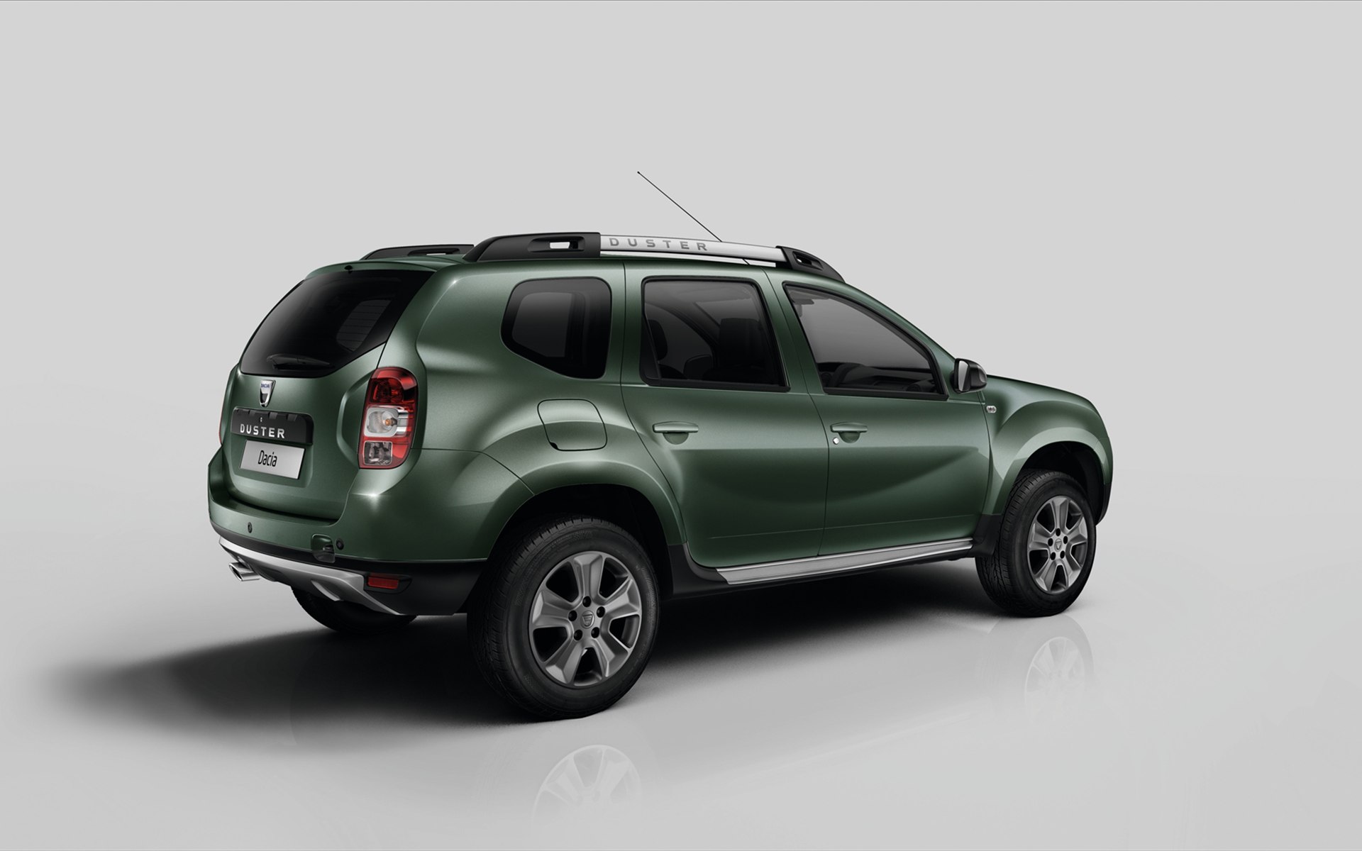 Купить рено дастер 1.6 бензин. Dacia Duster 2014. Reno Duster 1. Dacia Duster 2015. Новый Renault Duster 4x4.