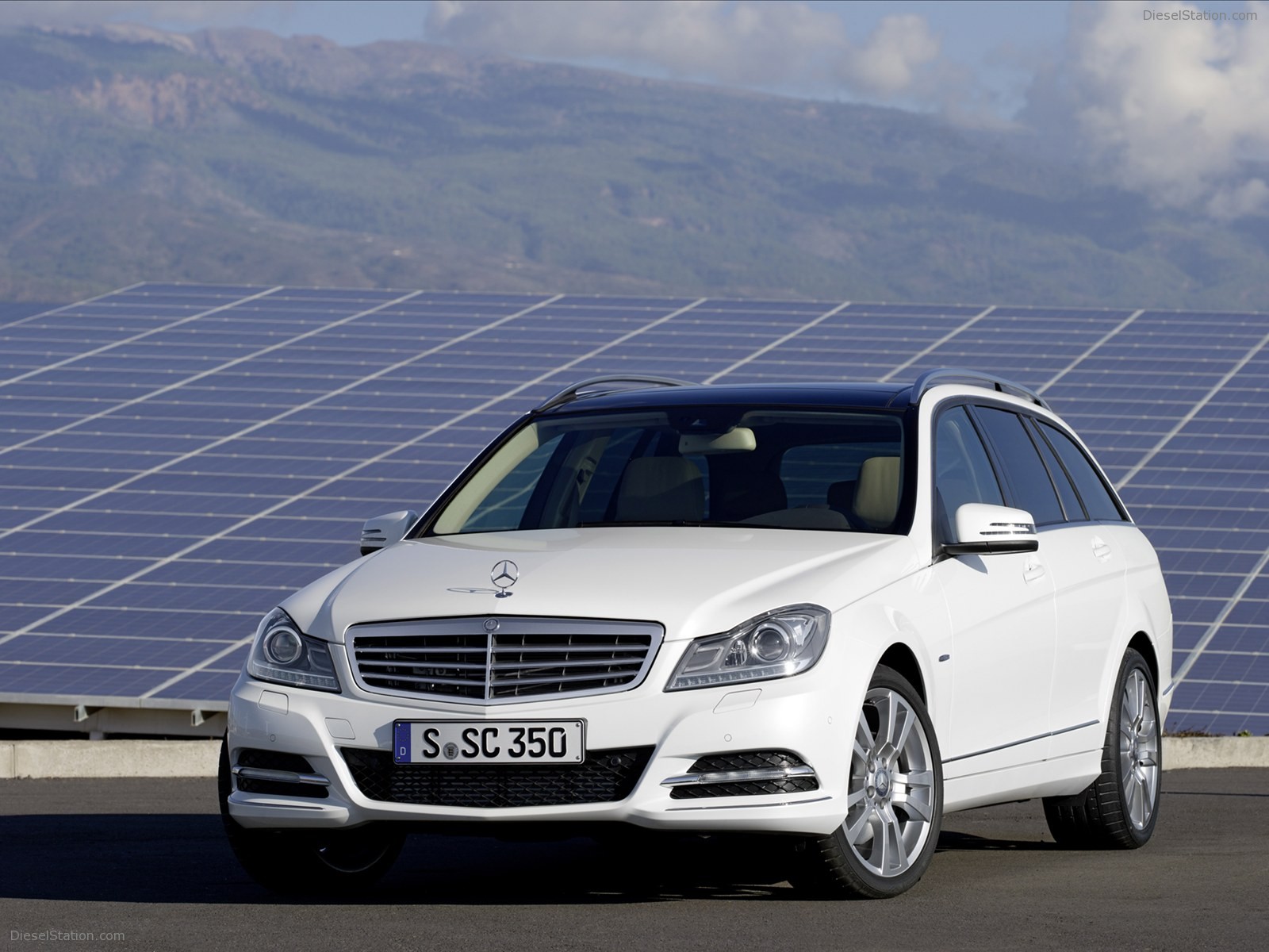 Mercedes-Benz C-Class Estate 2011