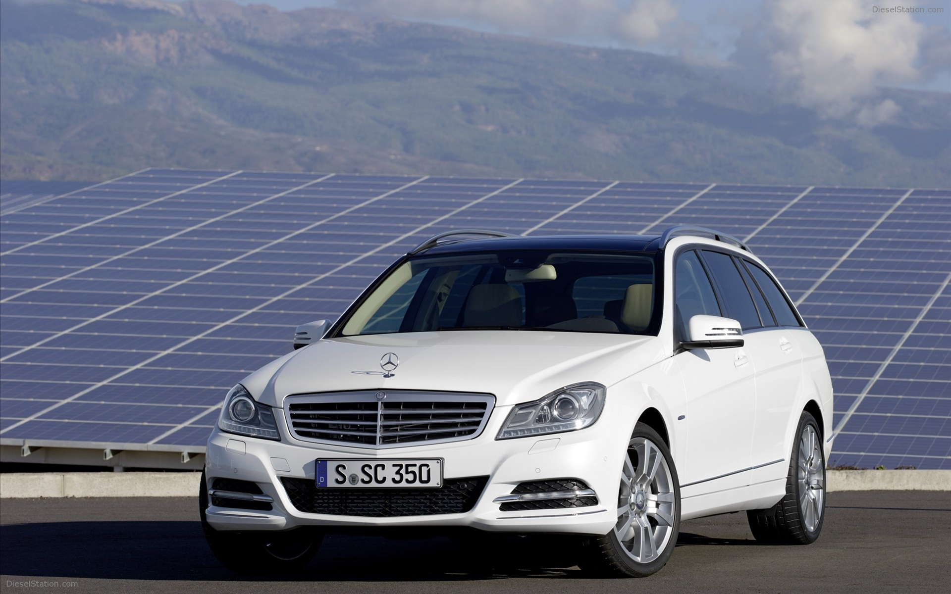 Mercedes-Benz C-Class Estate 2011