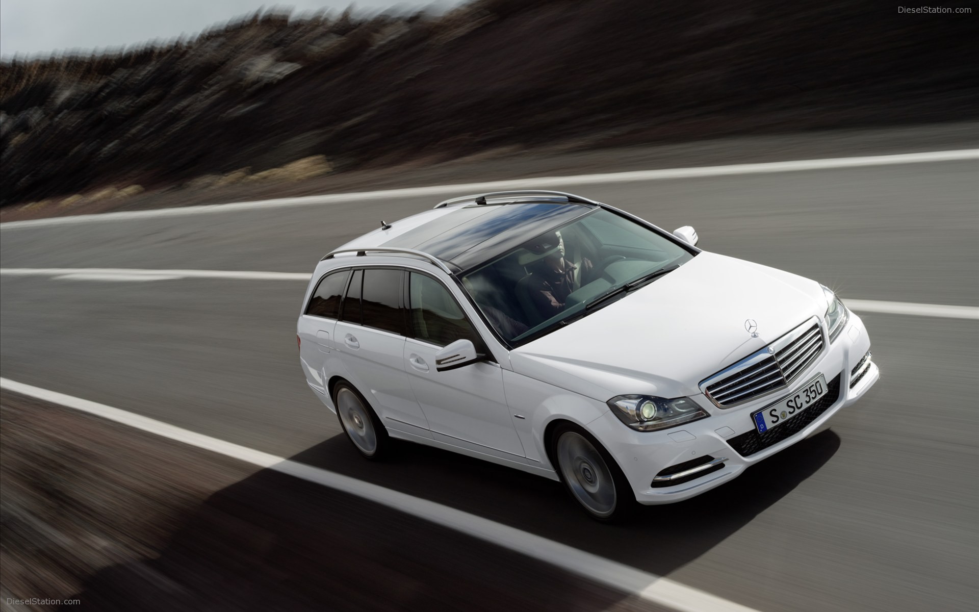 Mercedes-Benz C-Class Estate 2011