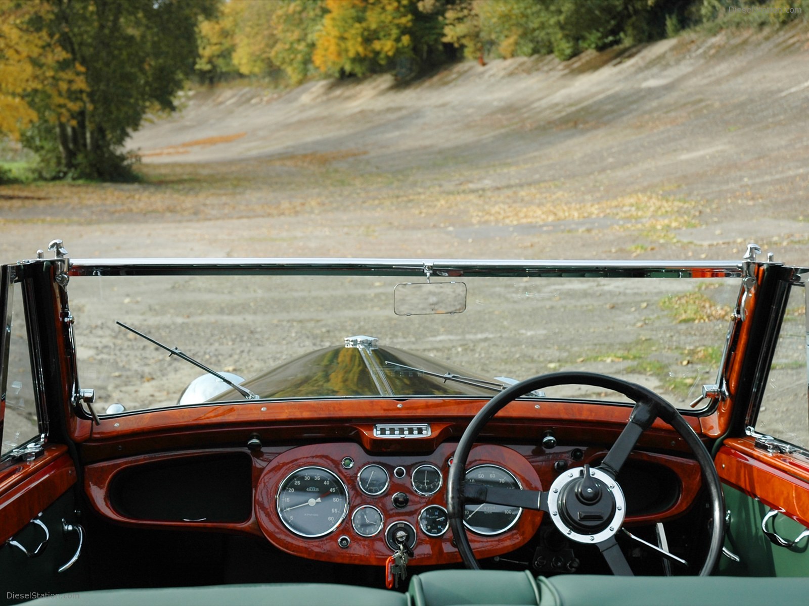 Daimler DB18