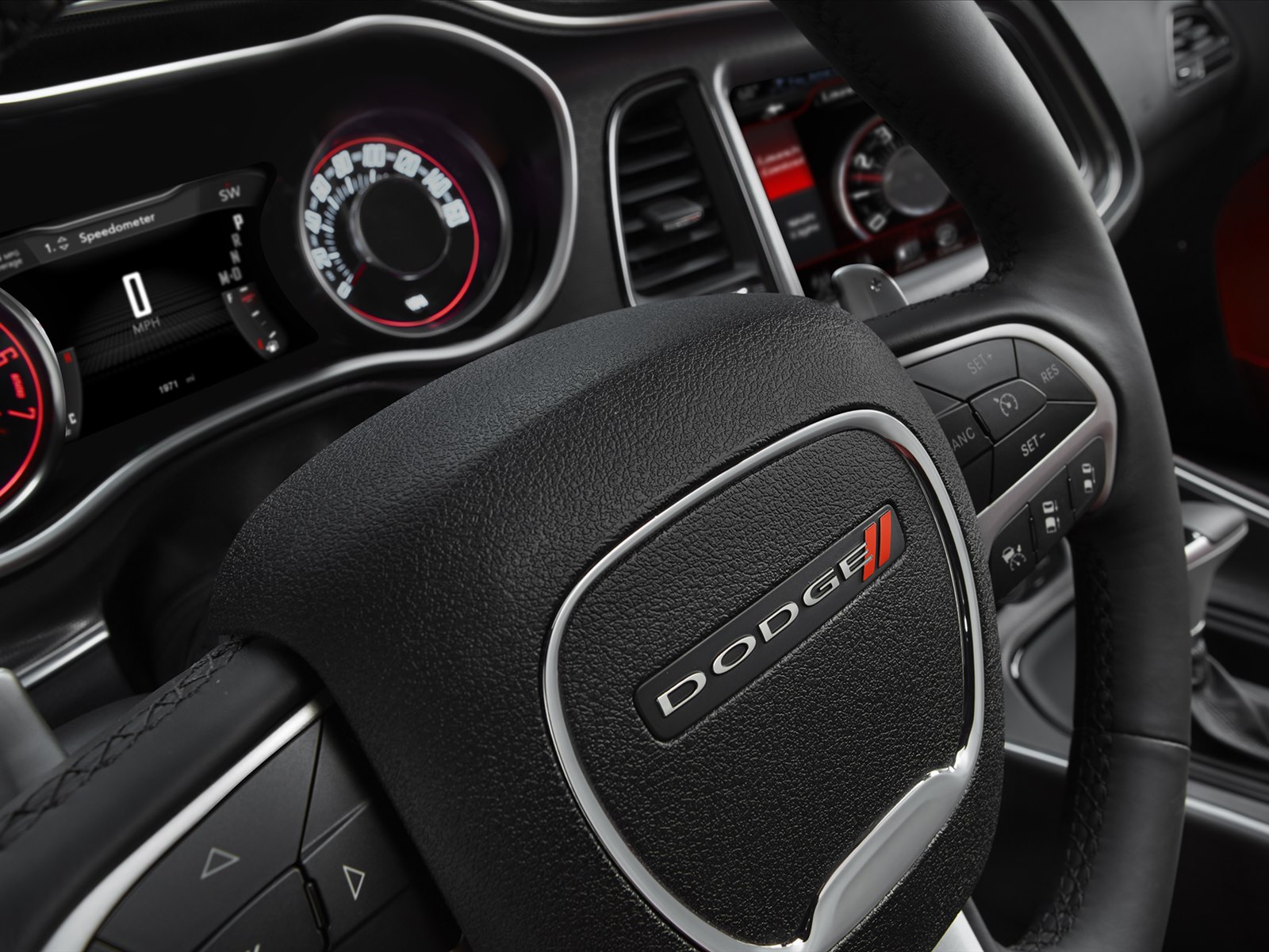 Dodge Challenger 2015