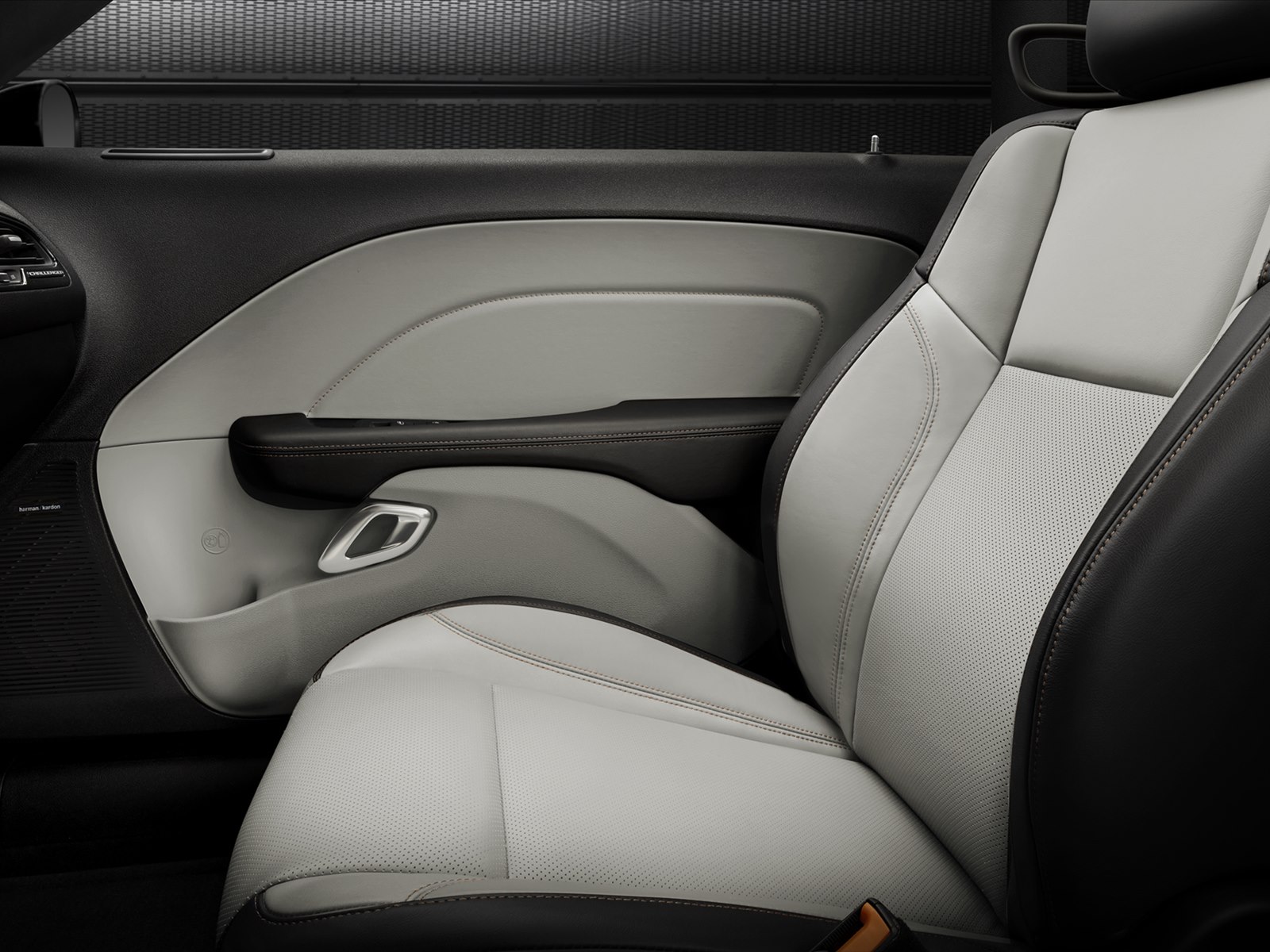 Dodge Challenger 2015