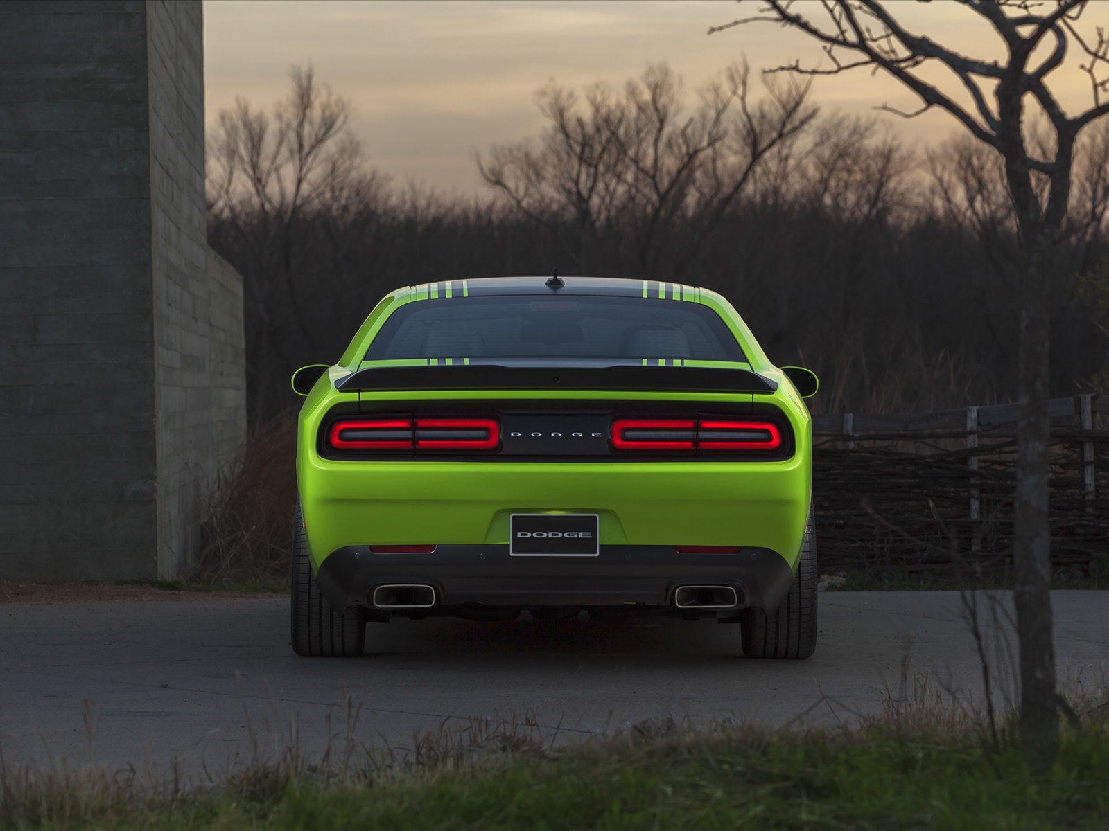 Dodge Challenger 2015