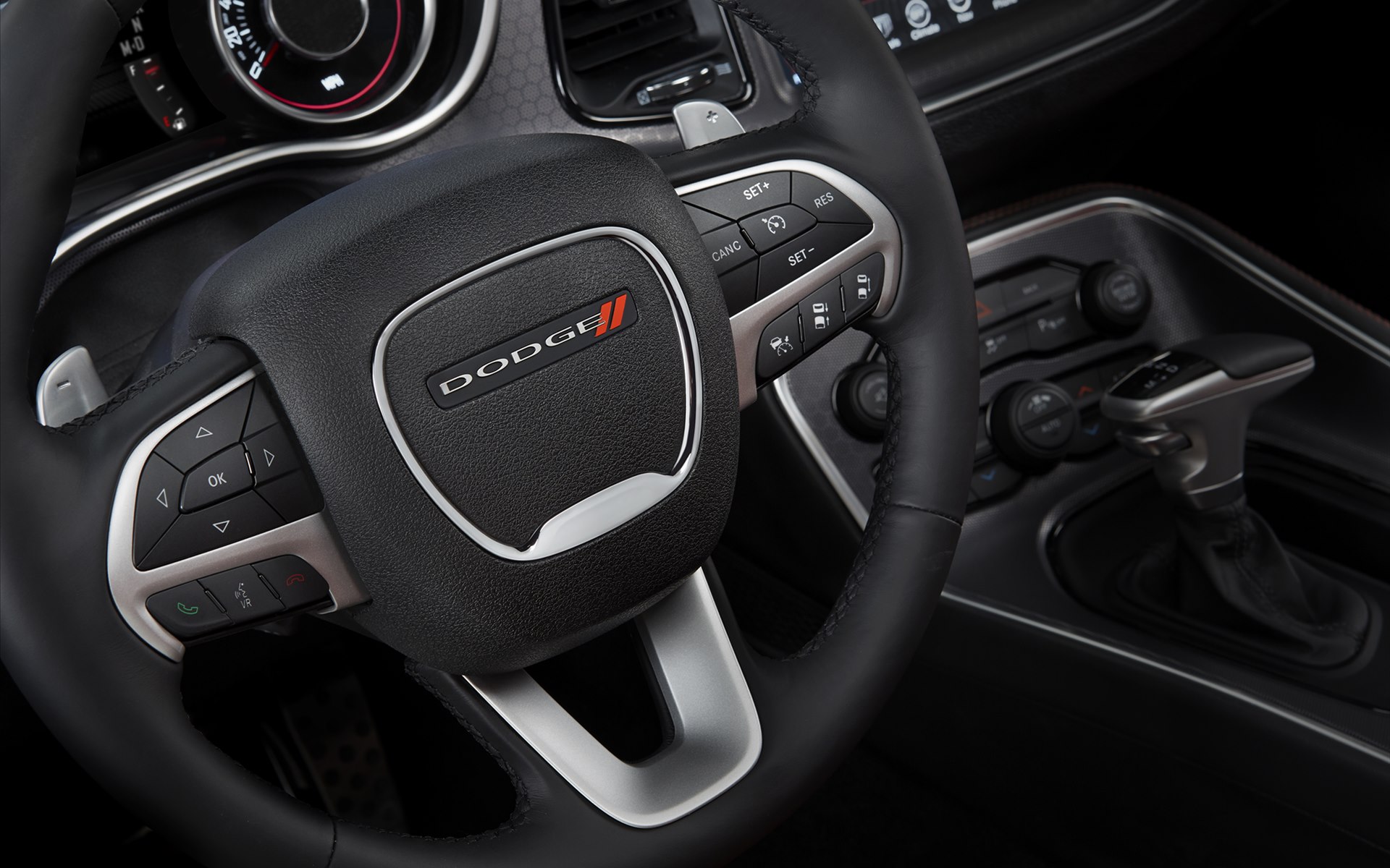 Dodge Challenger 2015