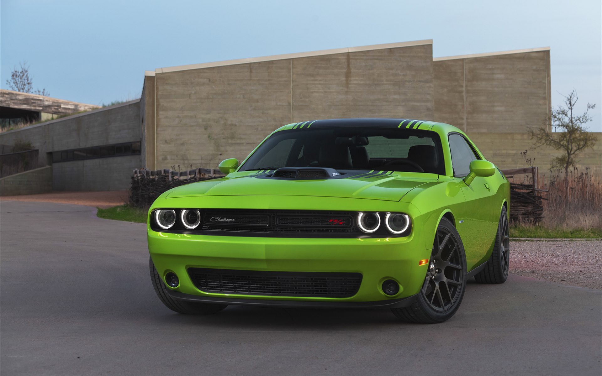 Dodge Challenger 2015