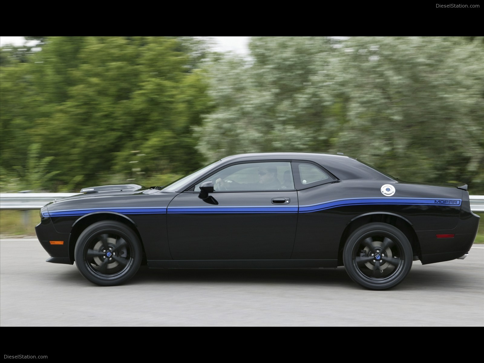 Dodge Challenger Mopar 2010
