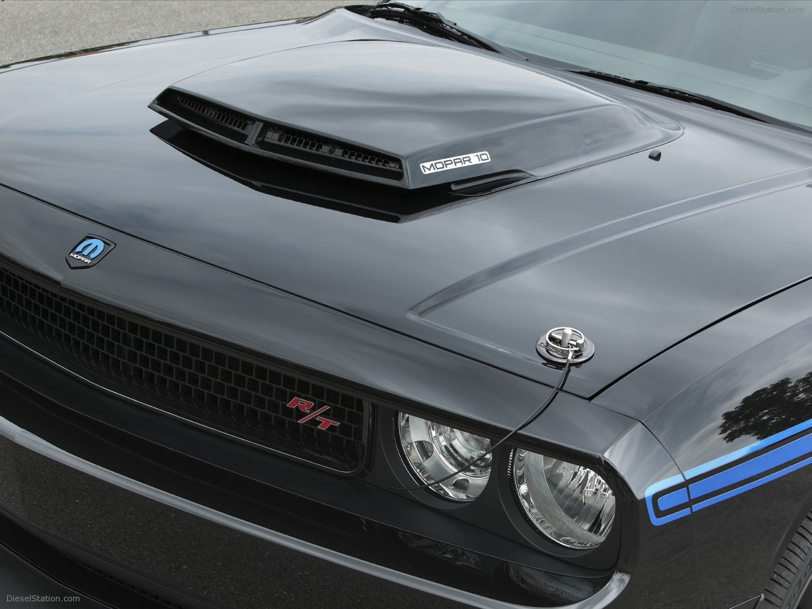 Dodge Challenger Mopar 2010