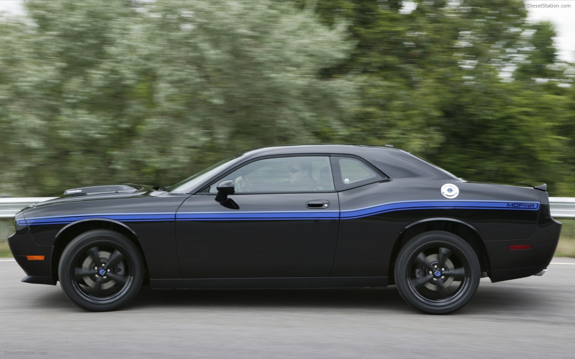 Dodge Challenger Mopar 2010