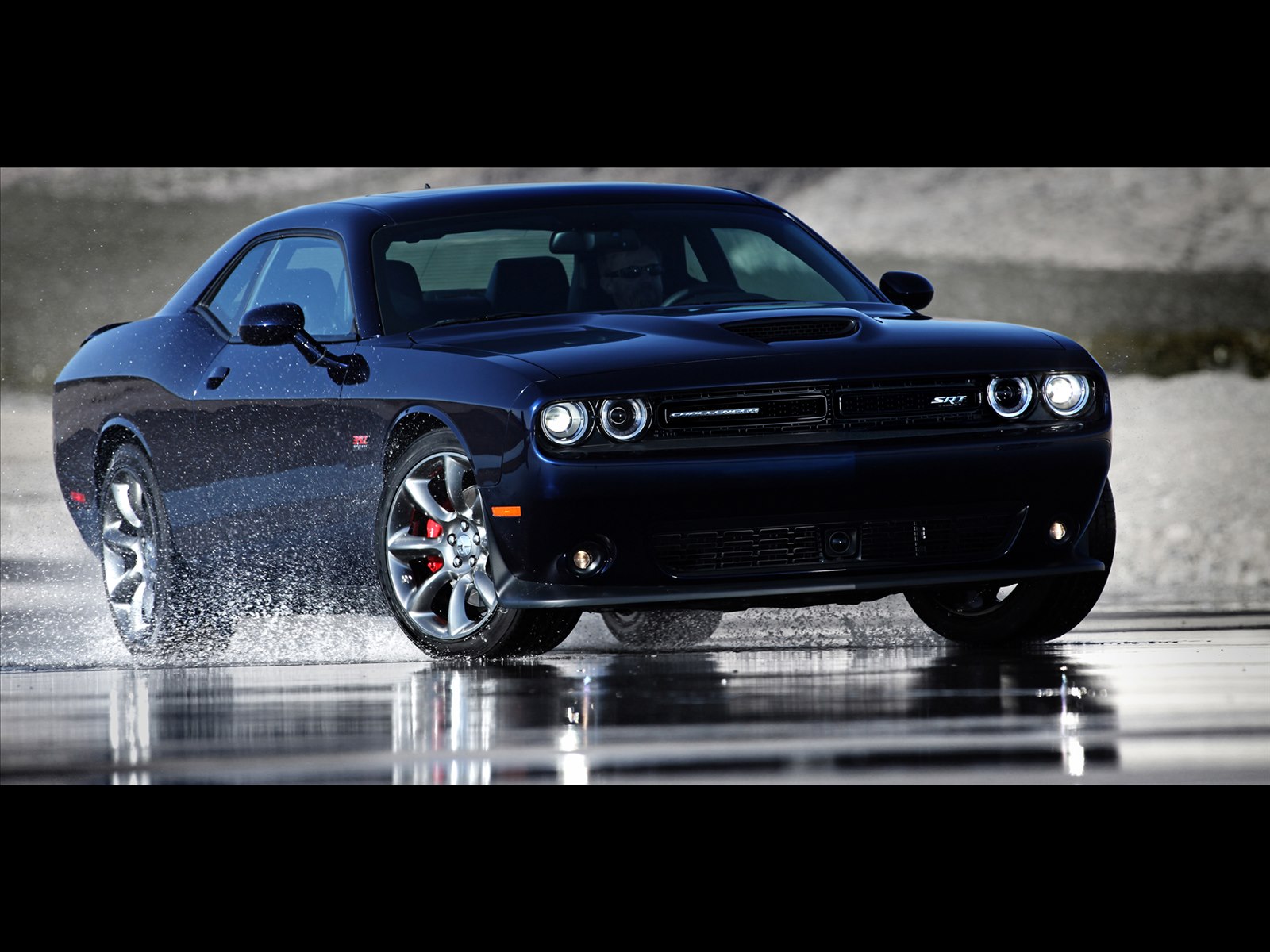Dodge Challenger SRT 2015