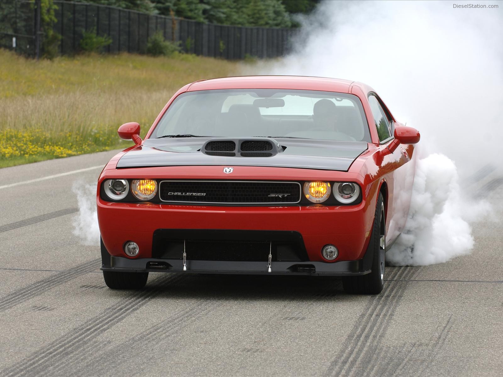 Dodge Challenger SRT10 Concept 2009