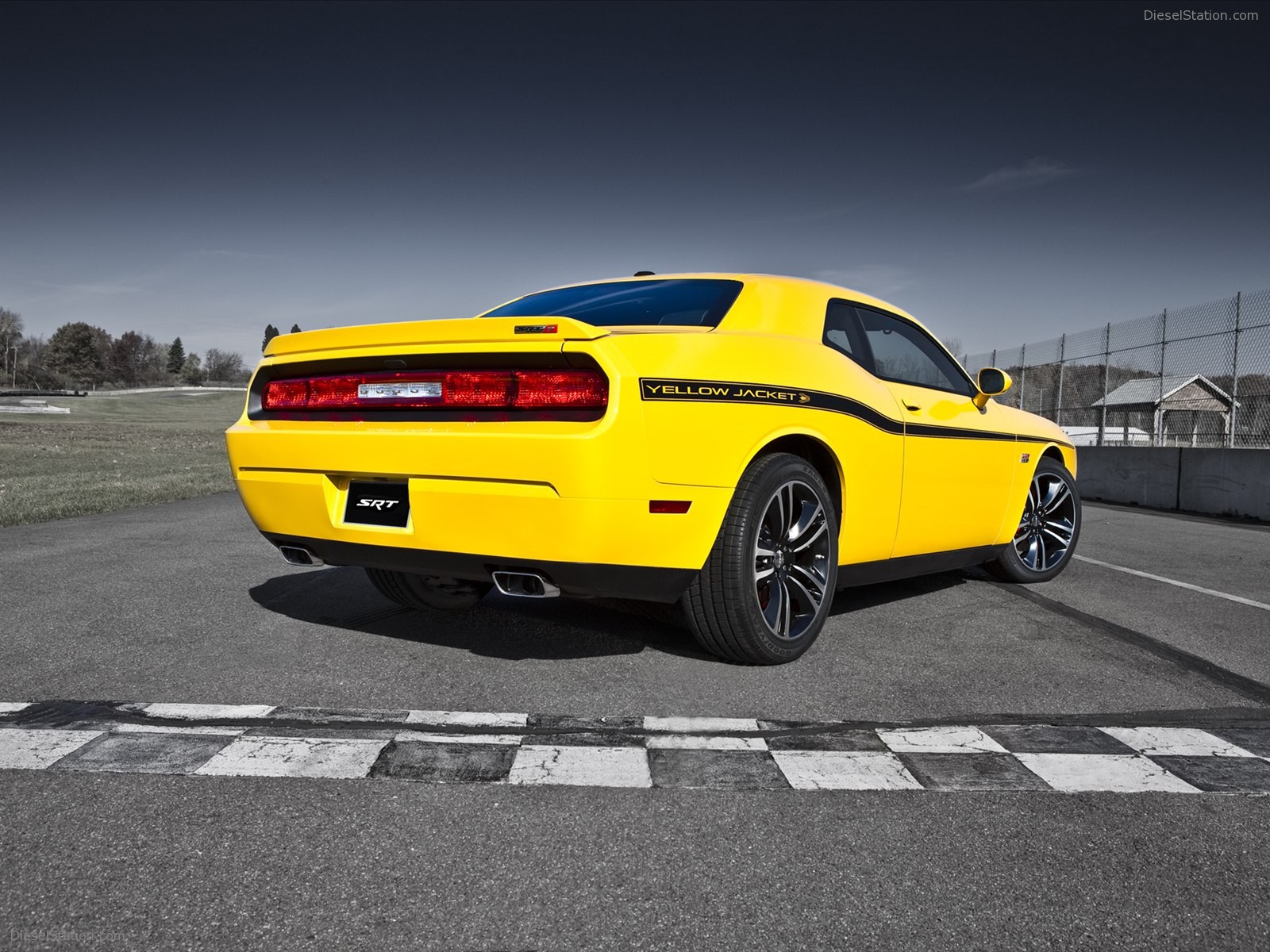 Dodge Challenger SRT8 392 Yellow Jacket 2012 Dodge Challenger SRT8 392 Yellow Jacket 2012