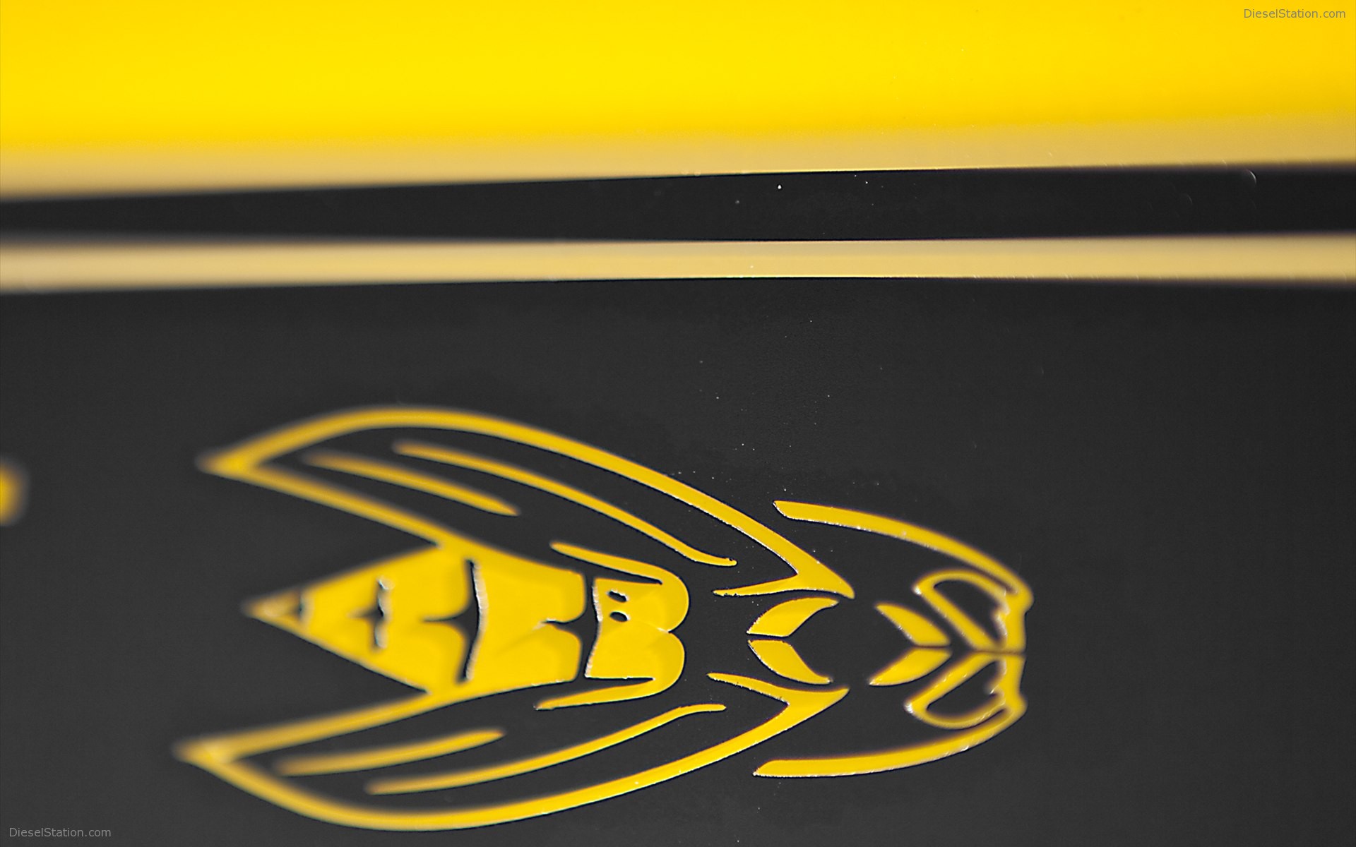 Dodge Challenger SRT8 392 Yellow Jacket 2012 Dodge Challenger SRT8 392 Yellow Jacket 2012