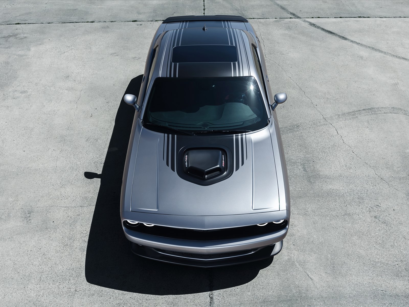 Dodge Challenger Shaker 2015