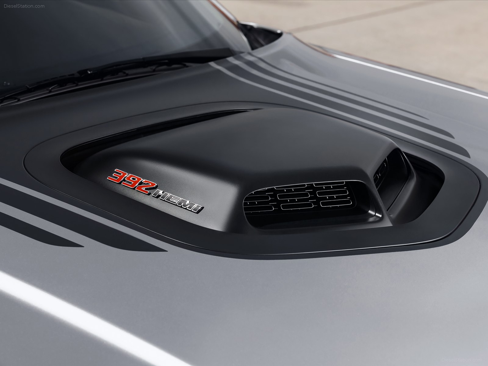 Dodge Challenger Shaker 2015