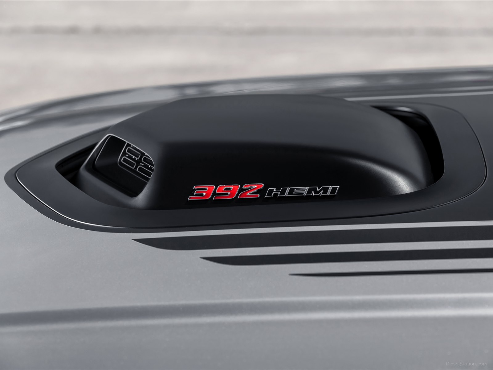 Dodge Challenger Shaker 2015