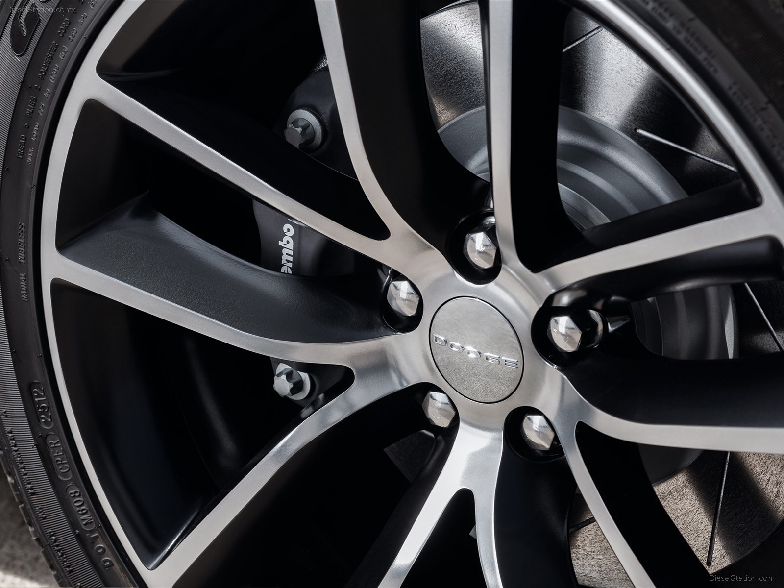 Dodge Challenger Shaker 2015