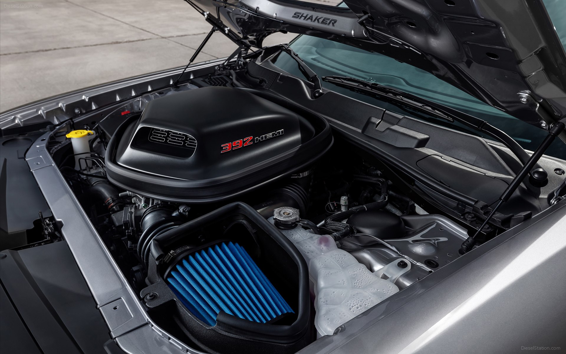 Dodge Challenger Shaker 2015