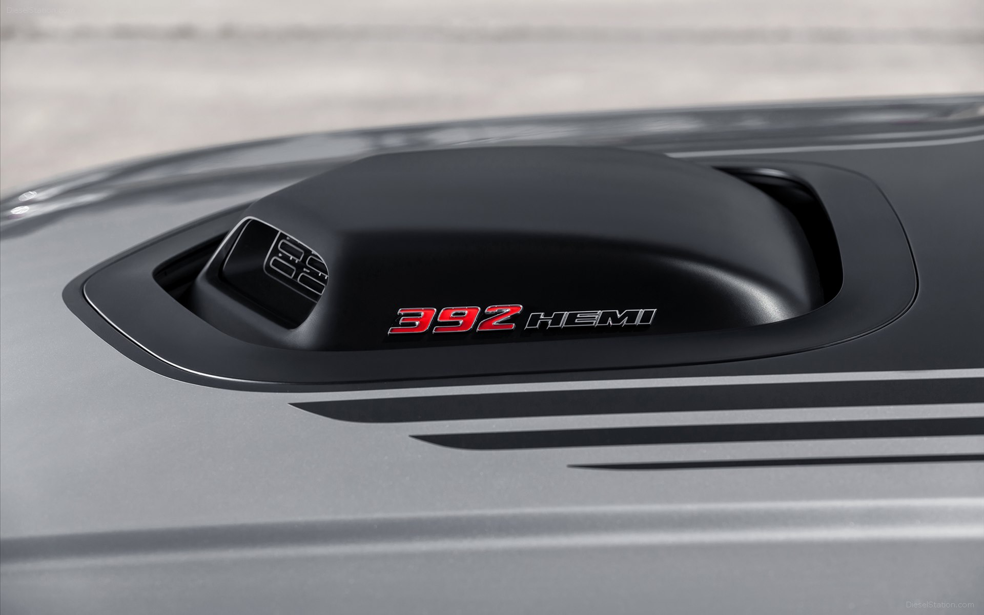 Dodge Challenger Shaker 2015