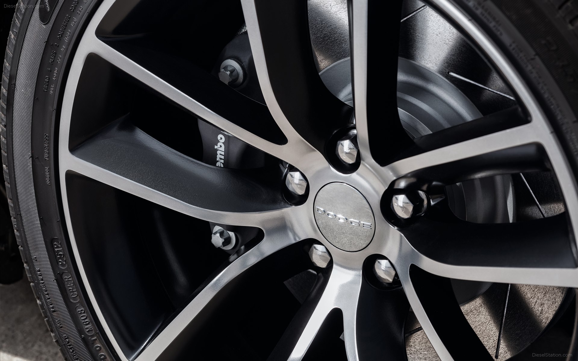 Dodge Challenger Shaker 2015