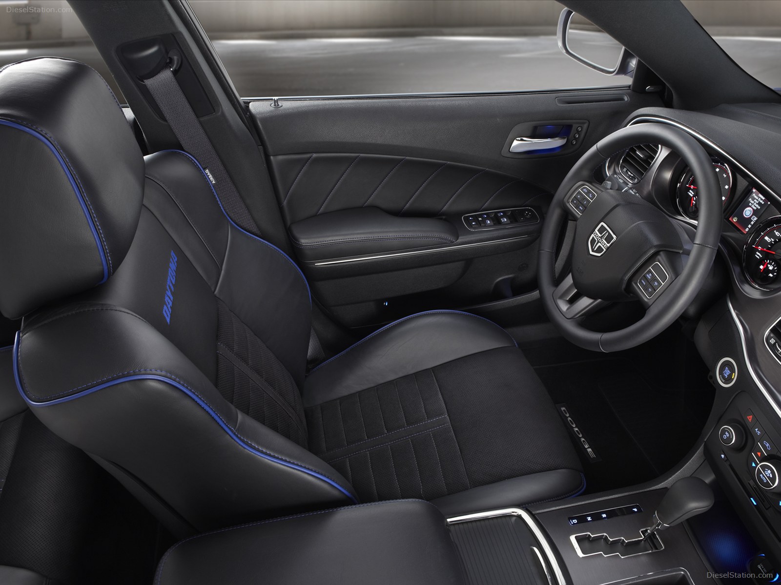 Dodge Charger Daytona 2013