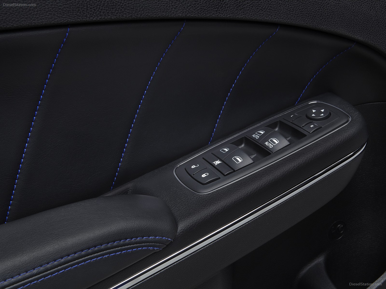 Dodge Charger Daytona 2013