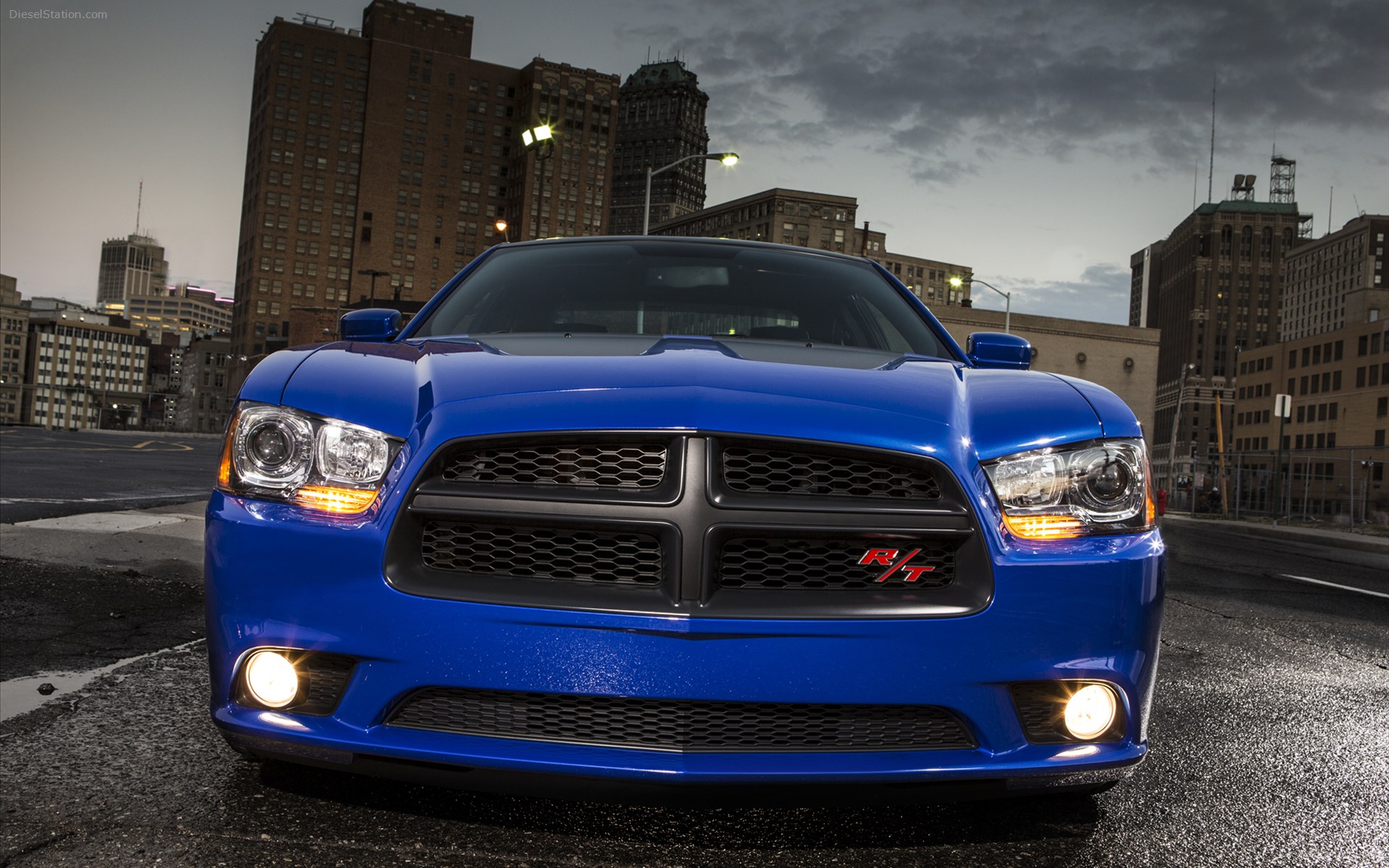 Dodge Charger Daytona 2013
