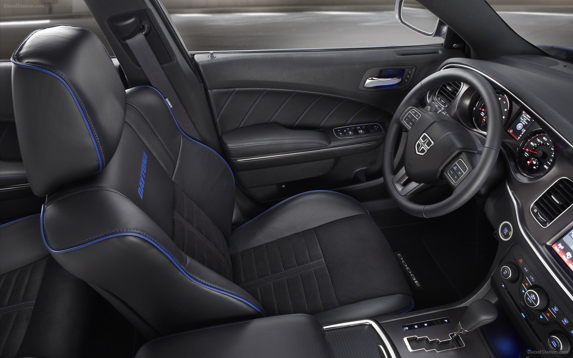 Dodge Charger Daytona 2013