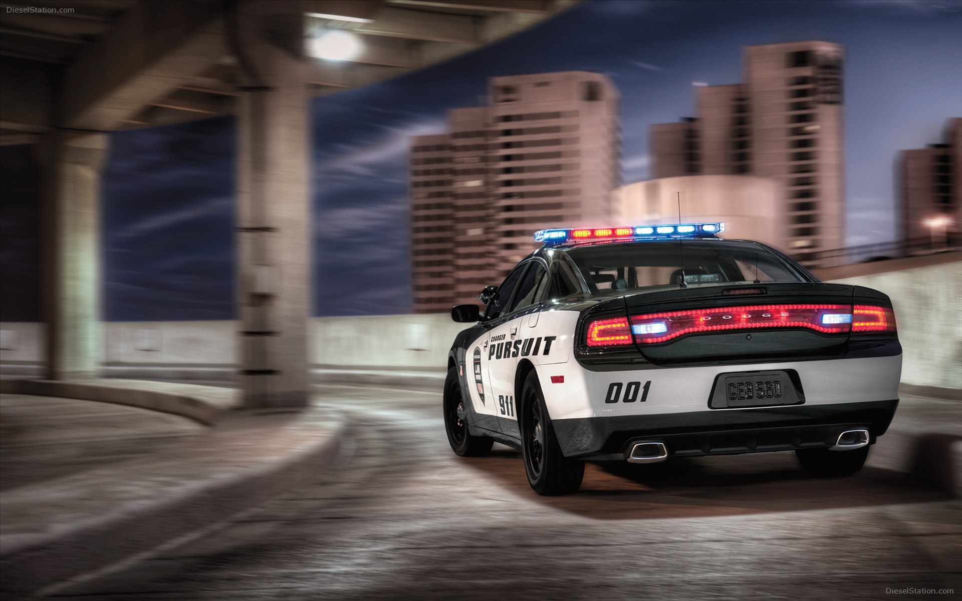 Dodge Charger Pursuit 2013