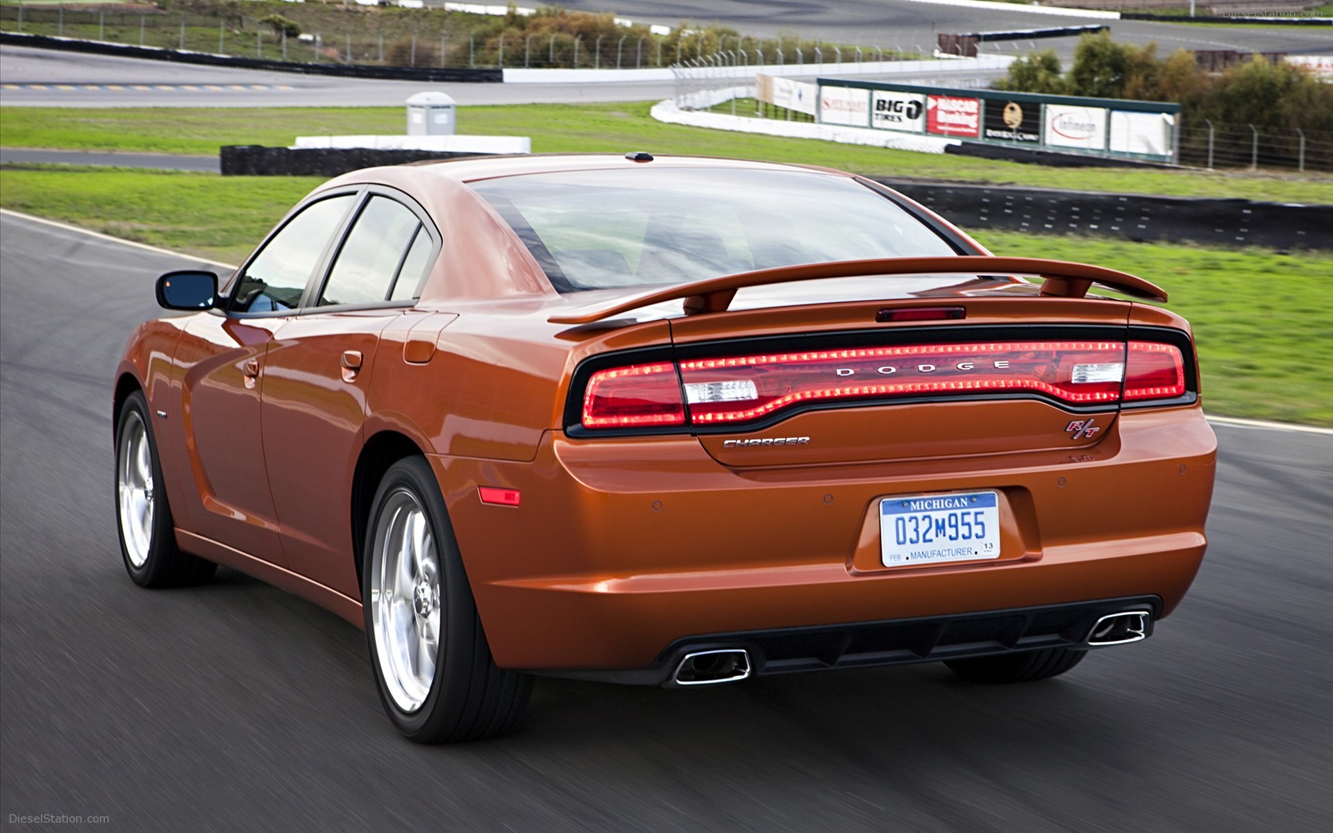 Dodge Charger RT AWD 2012