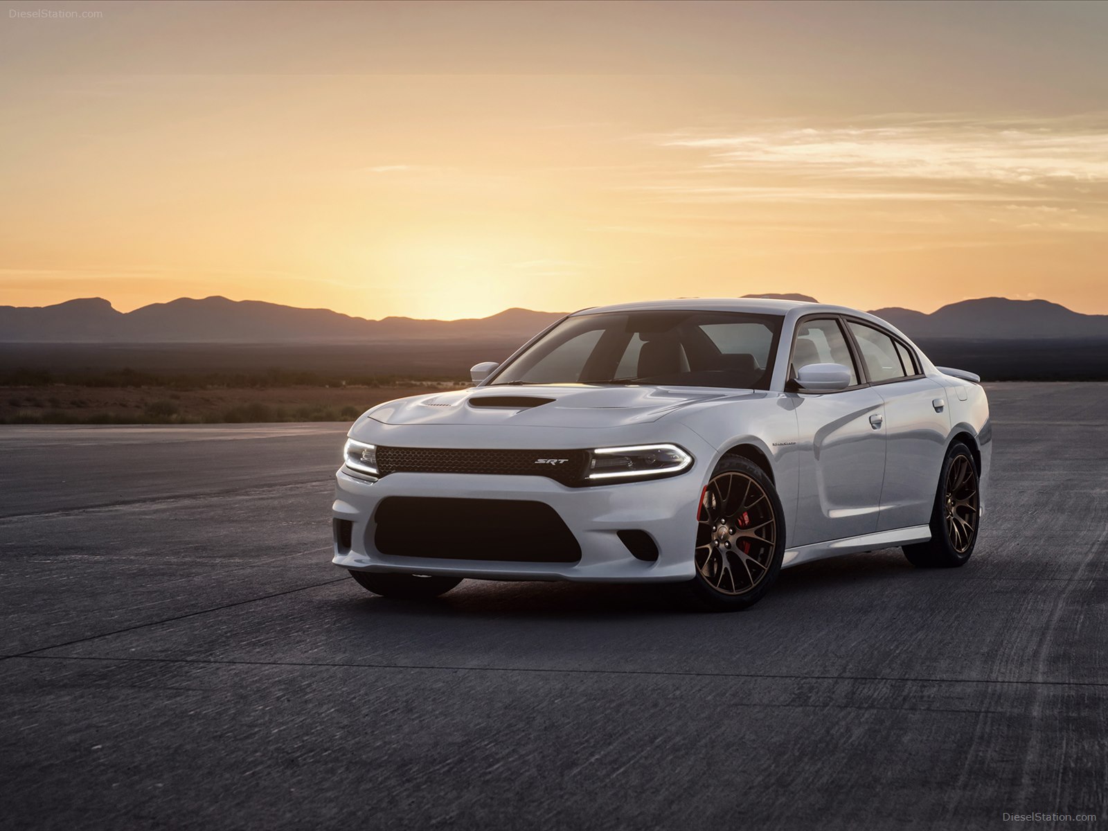 Dodge Charger SRT Hellcat 2015