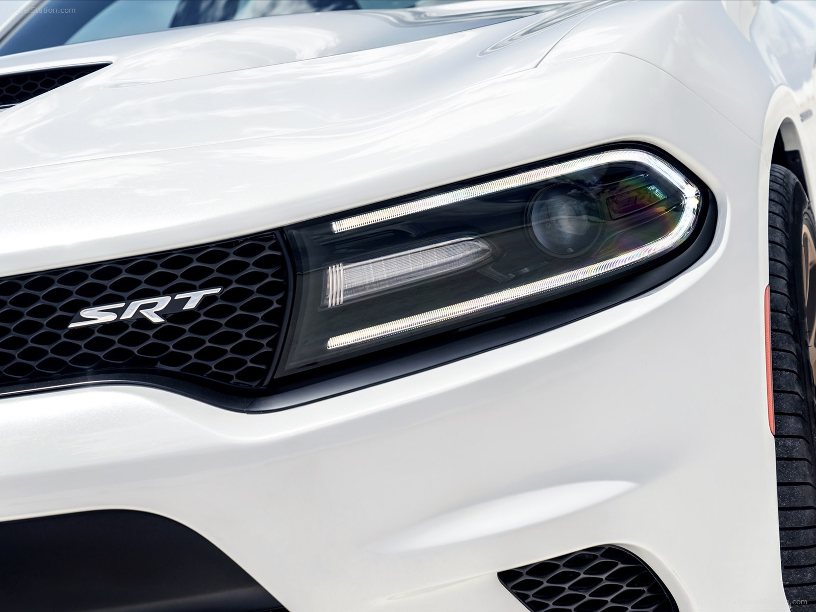 Dodge Charger SRT Hellcat 2015