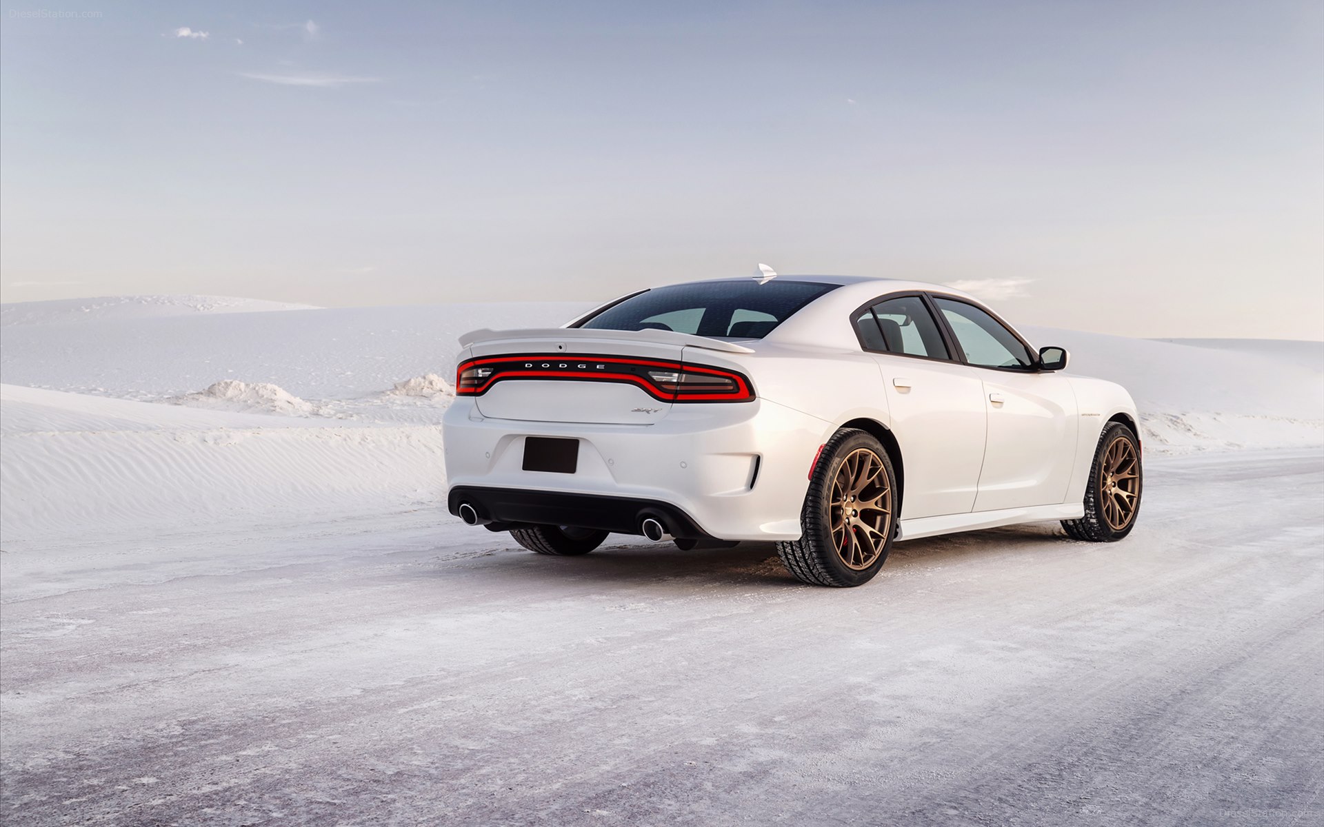 Dodge Charger SRT Hellcat 2015