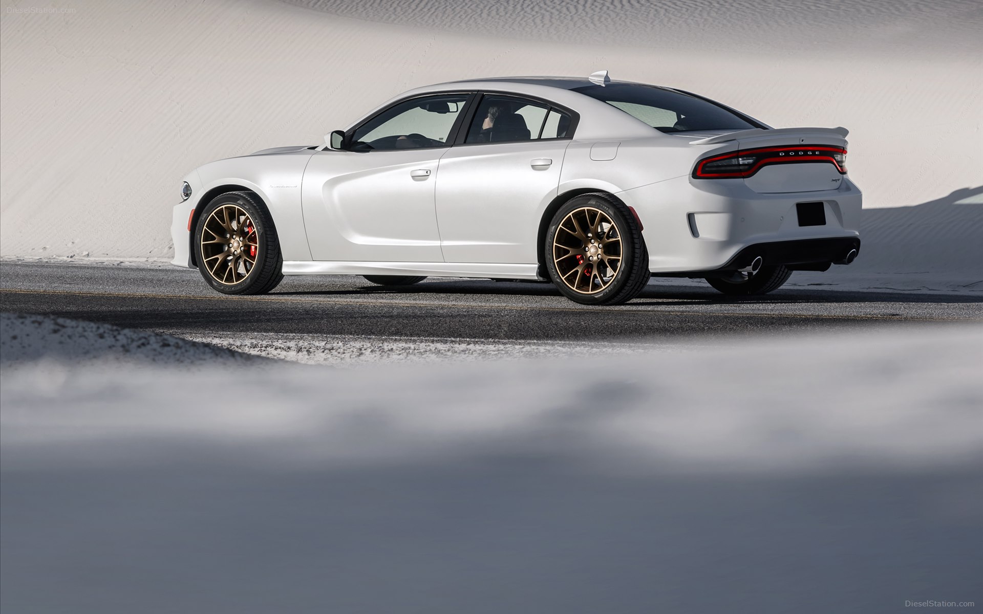 Dodge Charger SRT Hellcat 2015