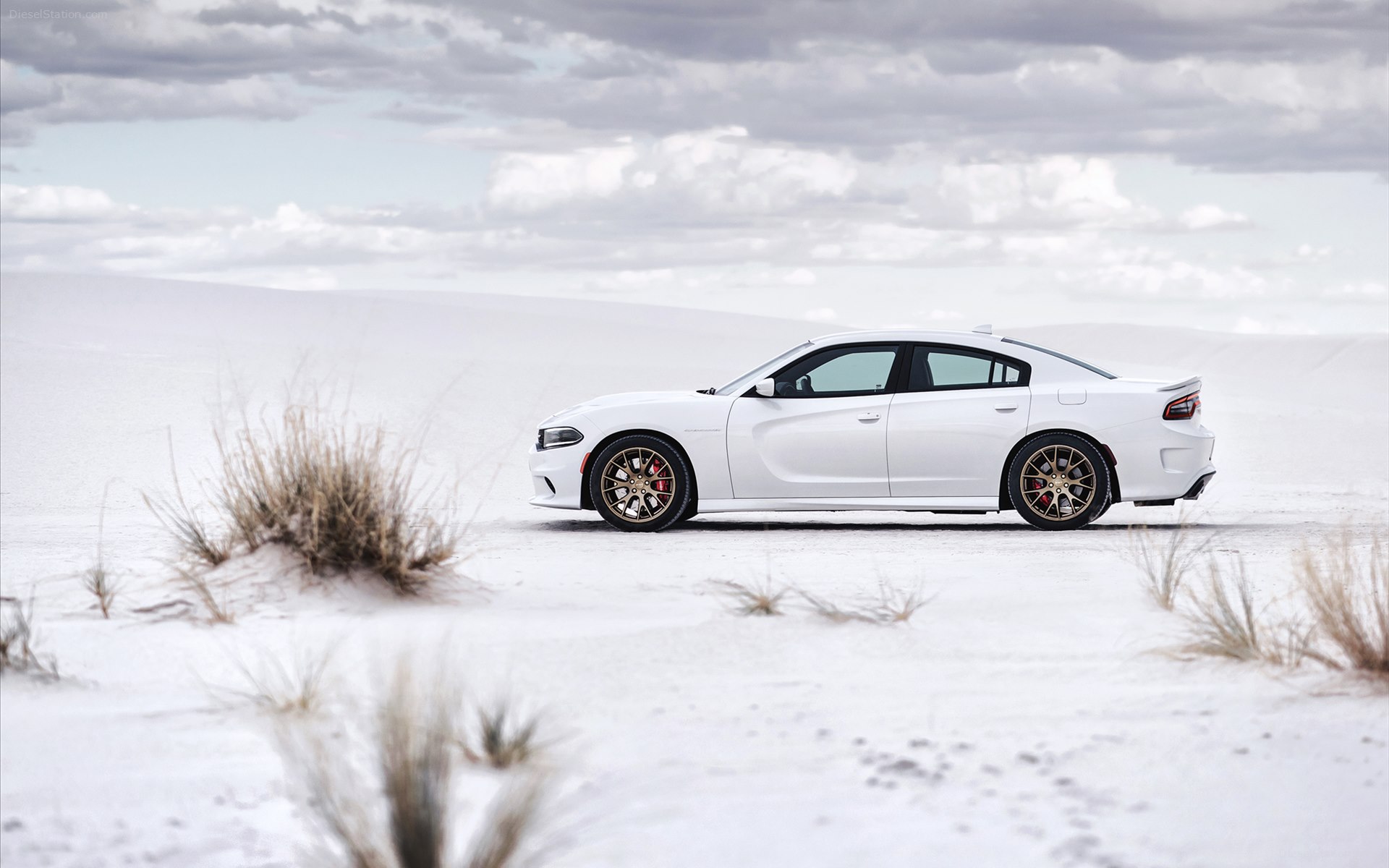 Dodge Charger SRT Hellcat 2015