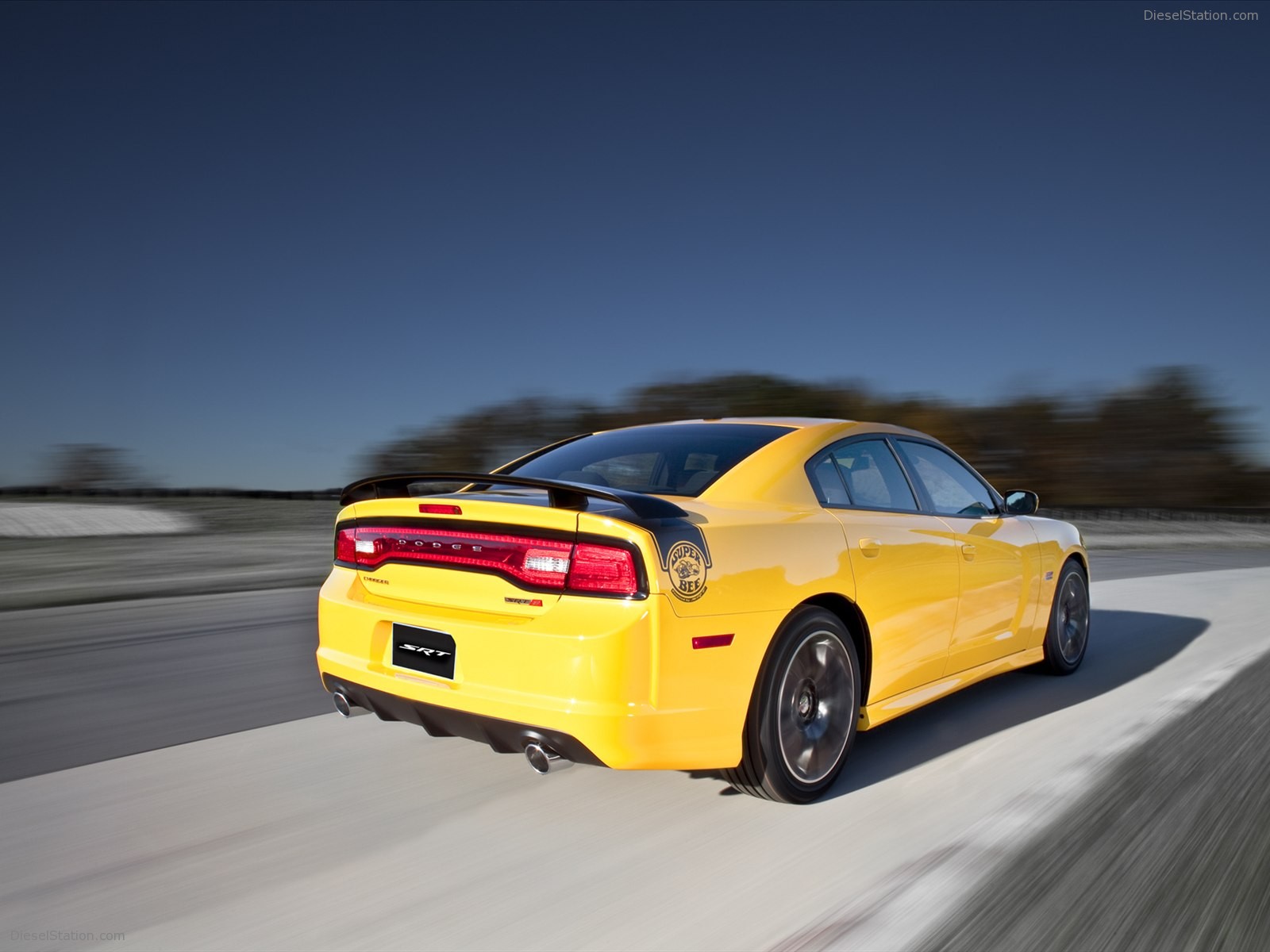 Dodge Charger SRT8 Super Bee 2012