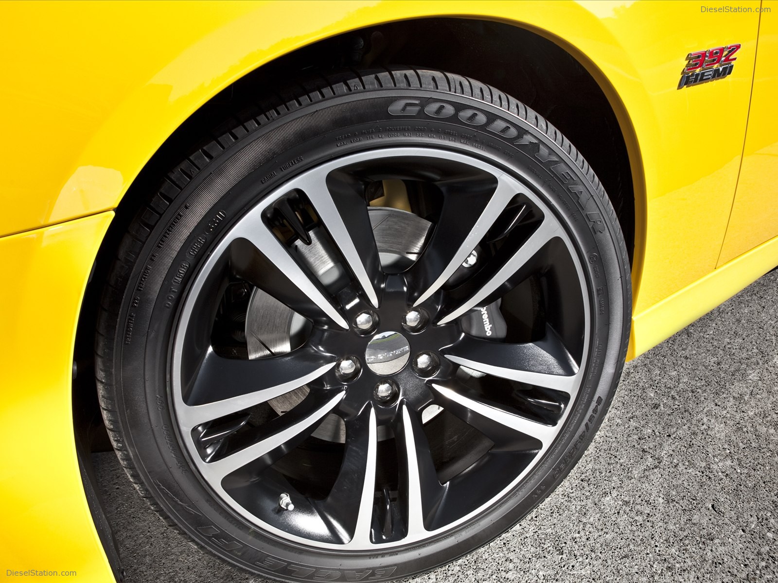 Dodge Charger SRT8 Super Bee 2012