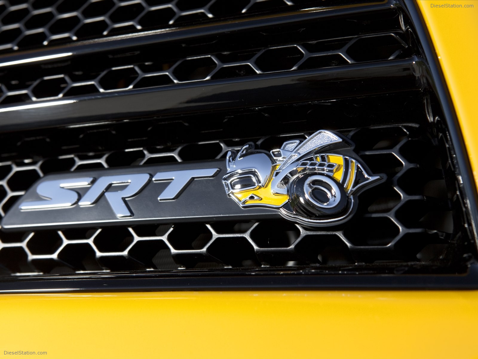Dodge Charger SRT8 Super Bee 2012