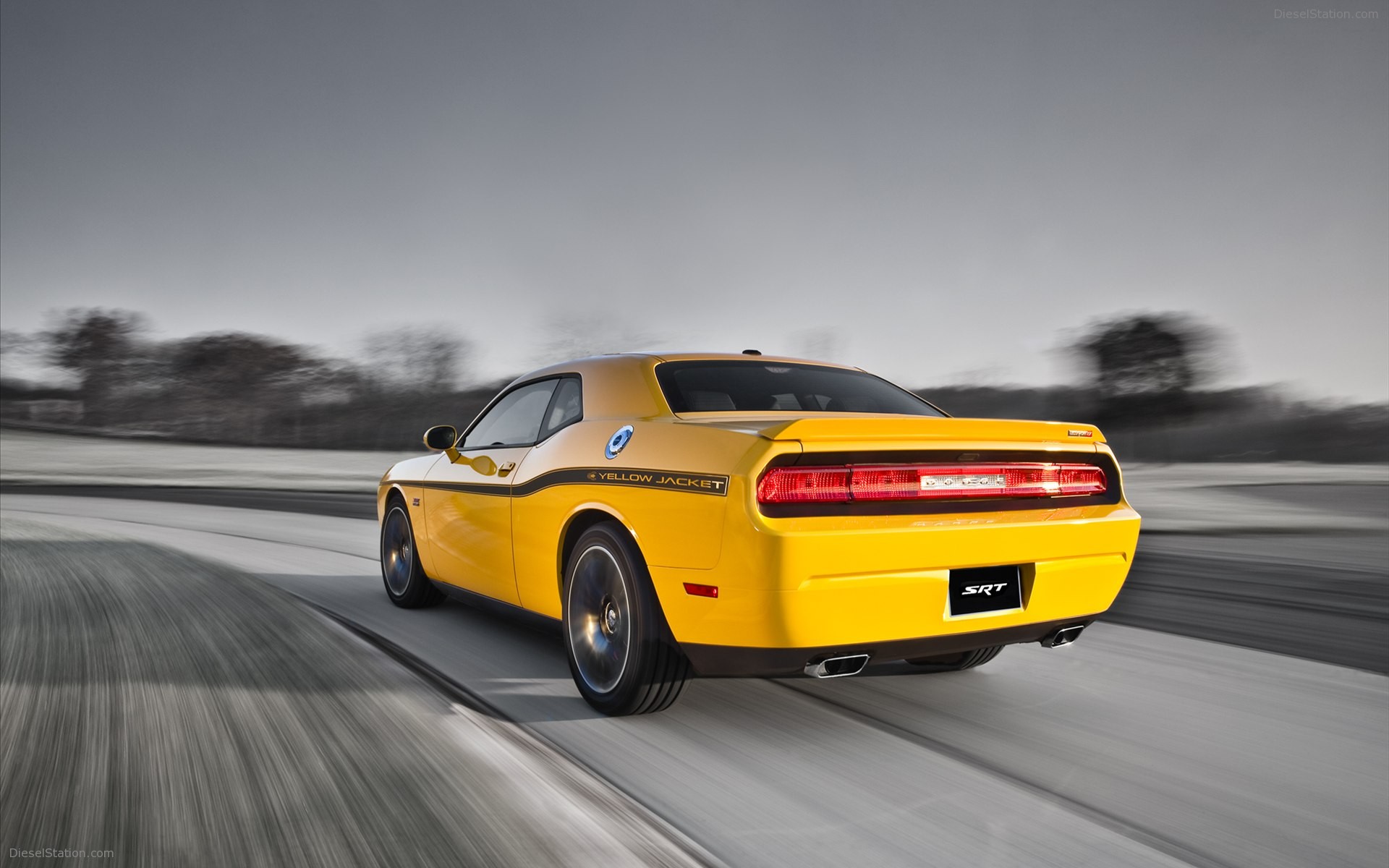 Dodge Charger SRT8 Super Bee 2012