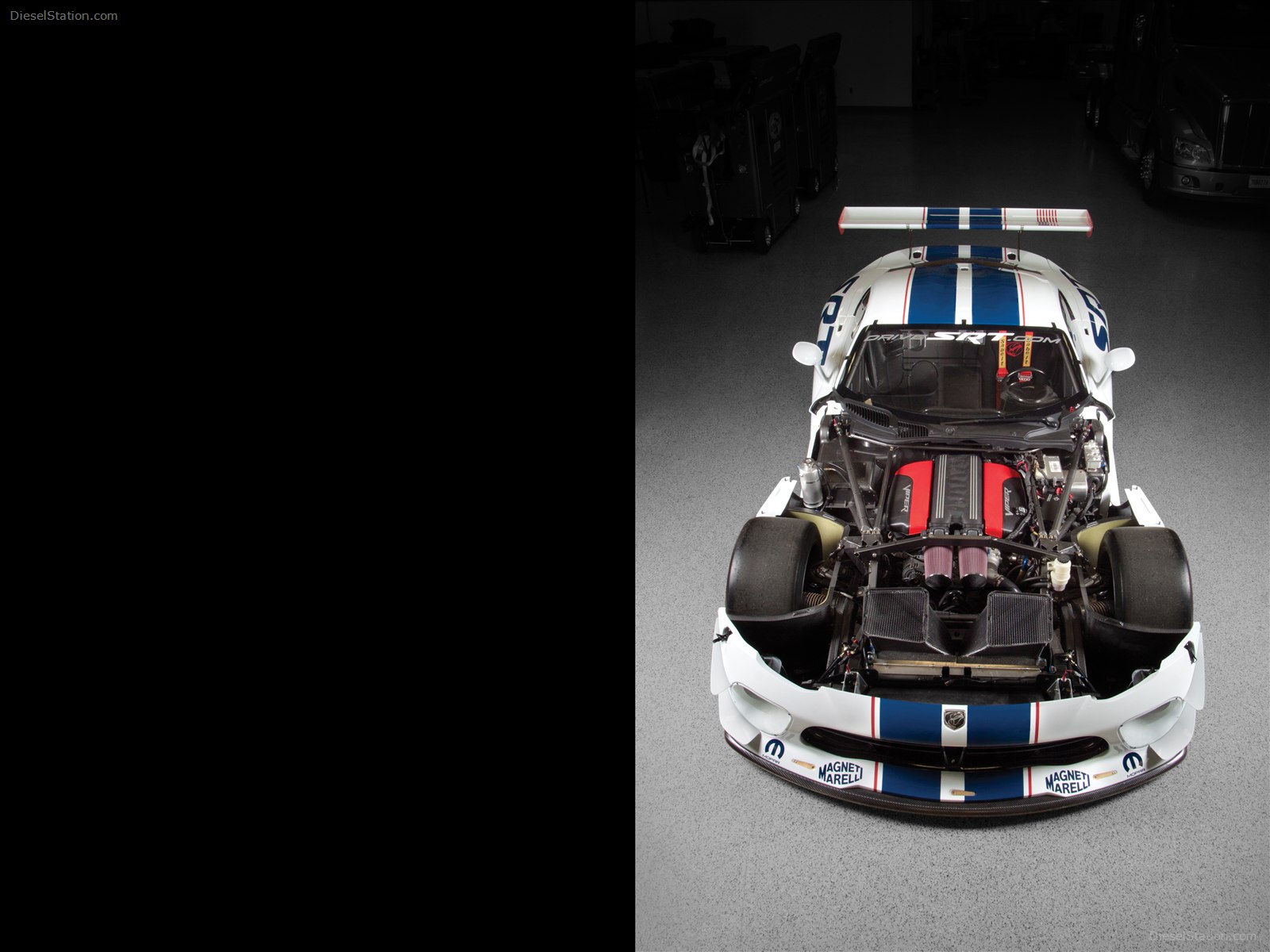 SRT Viper GT3-R 2013