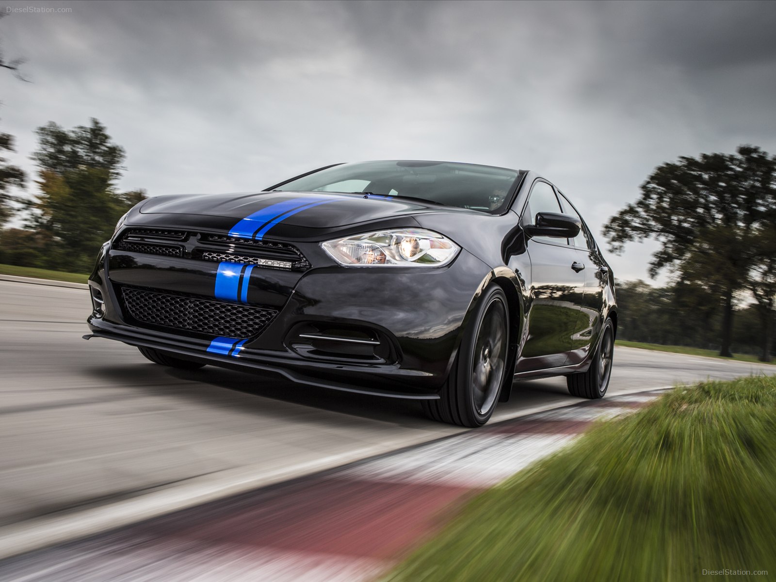 Dodge Dart Mopar 2013