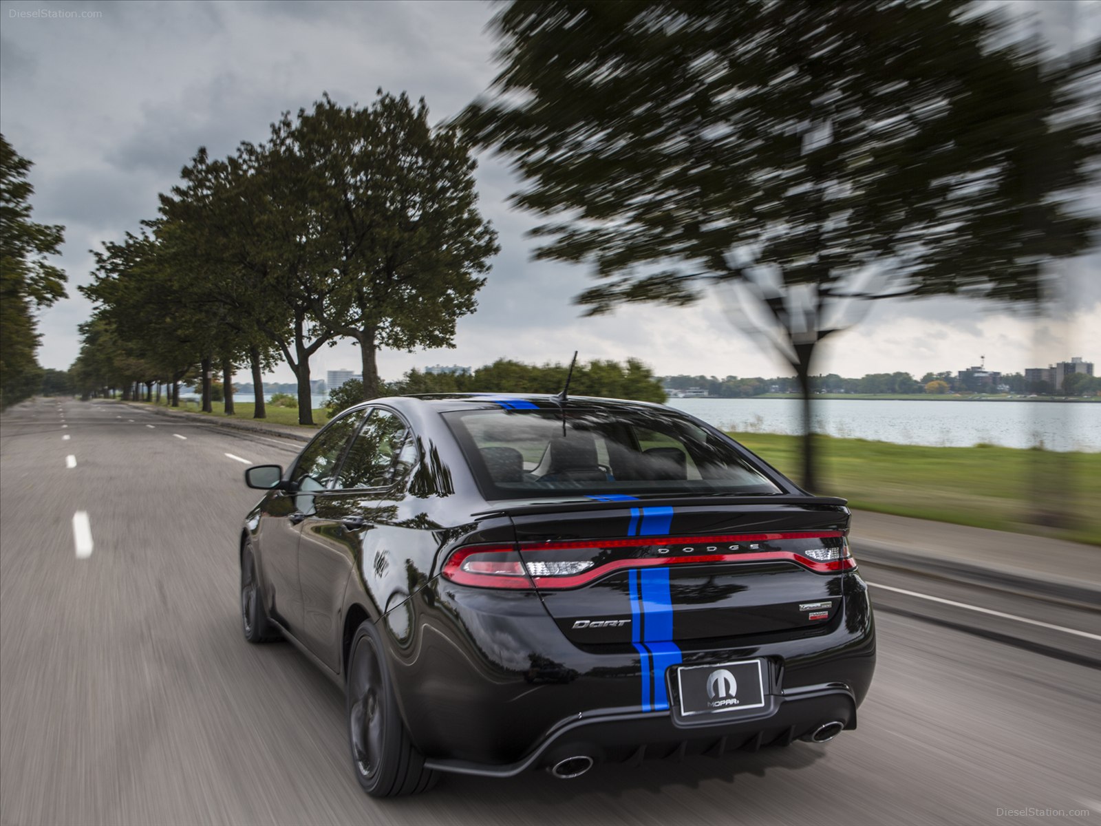 Dodge Dart Mopar 2013
